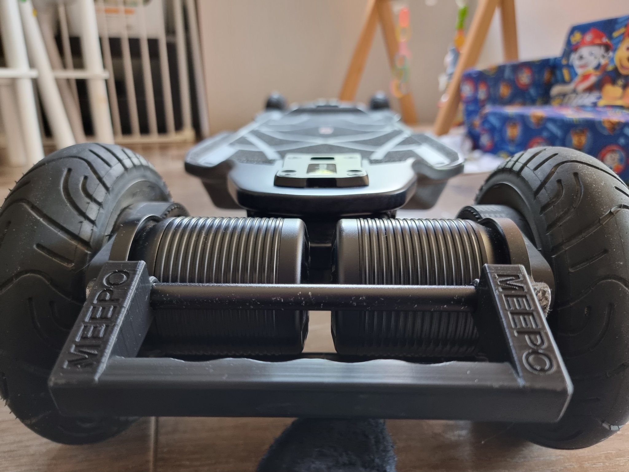 Tay cầm hỗ trợ cho khung sau Meepo Hurricane