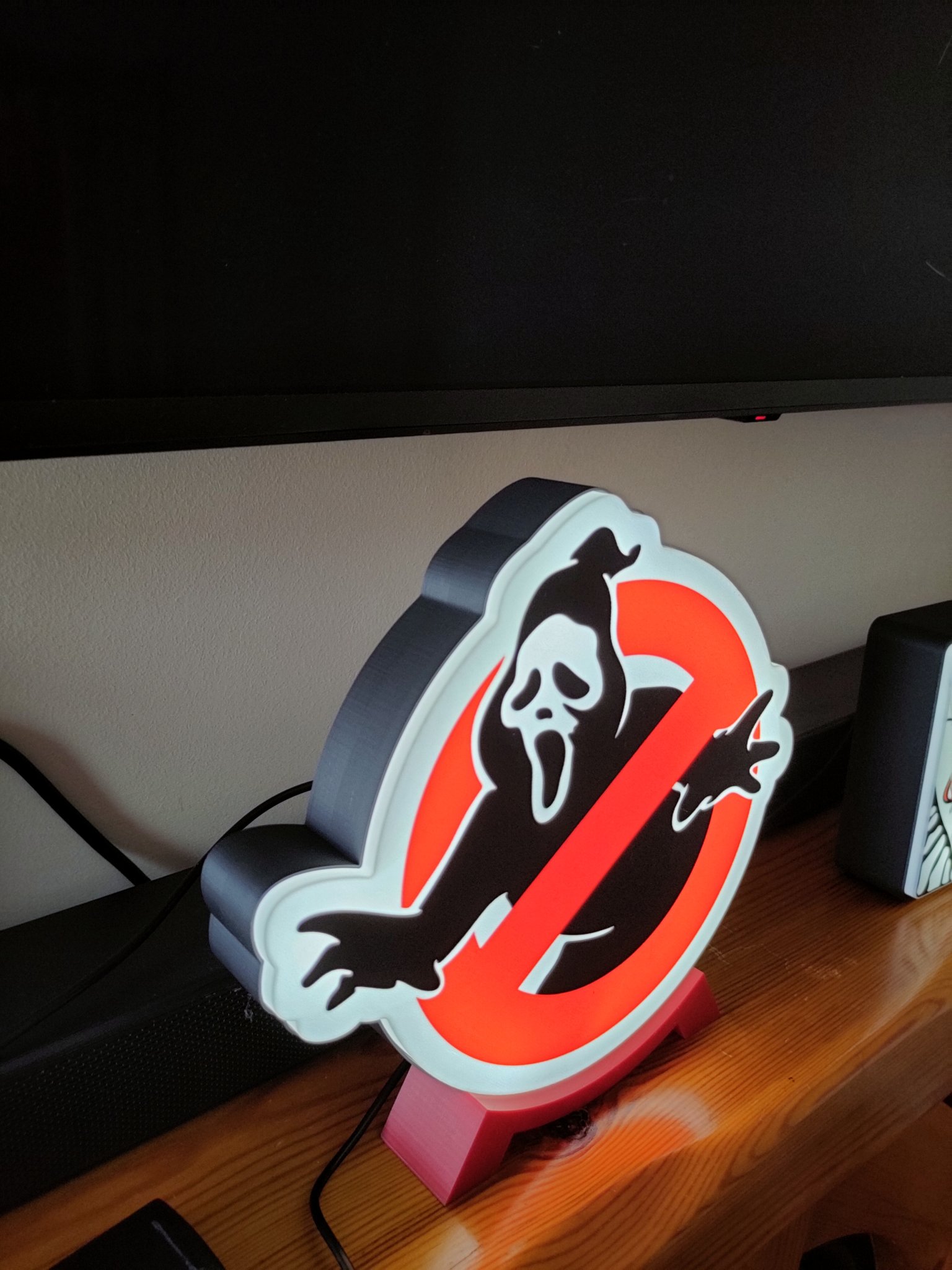 Đèn hộp ánh sáng lấy cảm hứng từ Ghostbusters và Ghostface