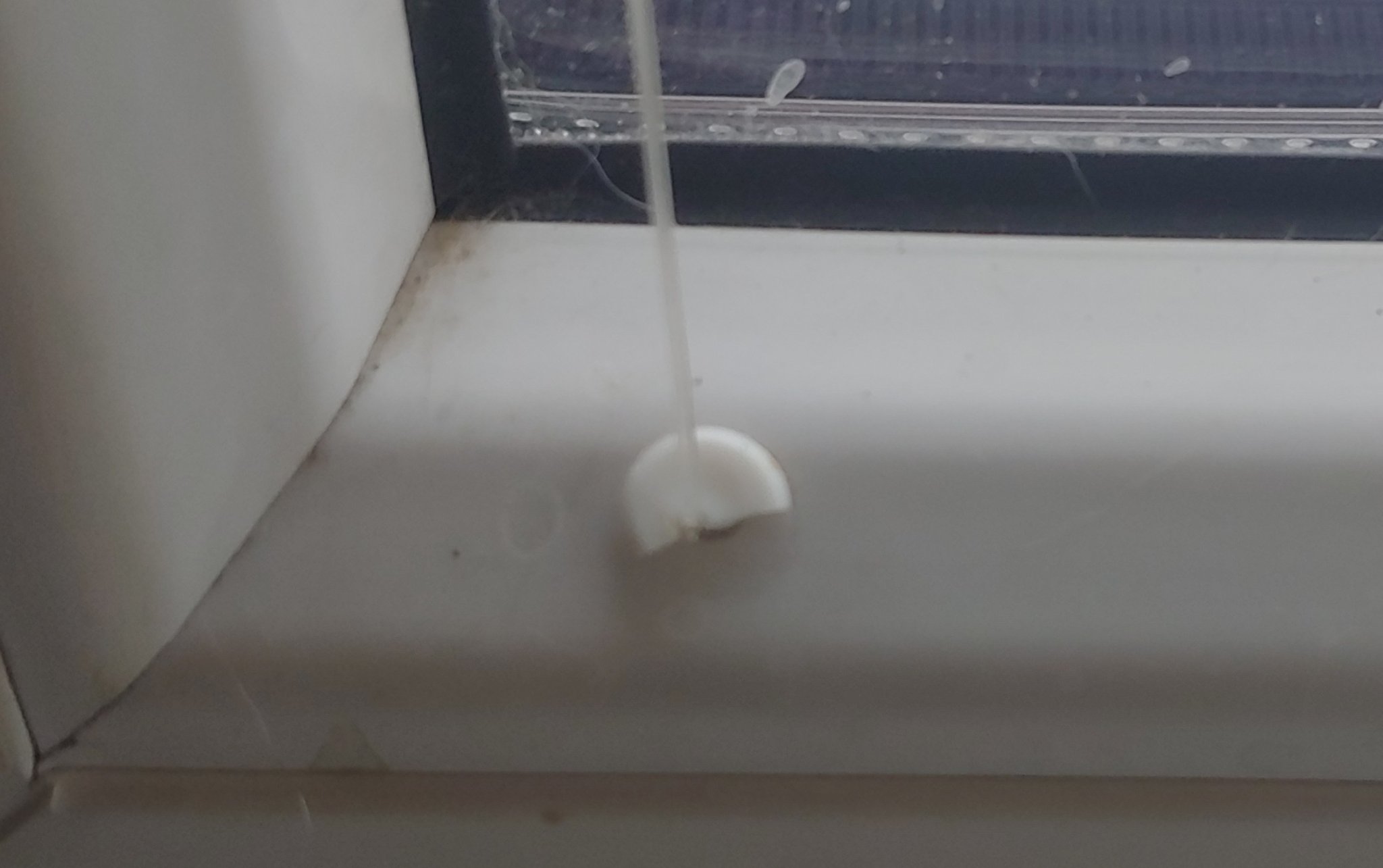 Phụ tùng thay thế cho rèm che nắng (žaluzie)