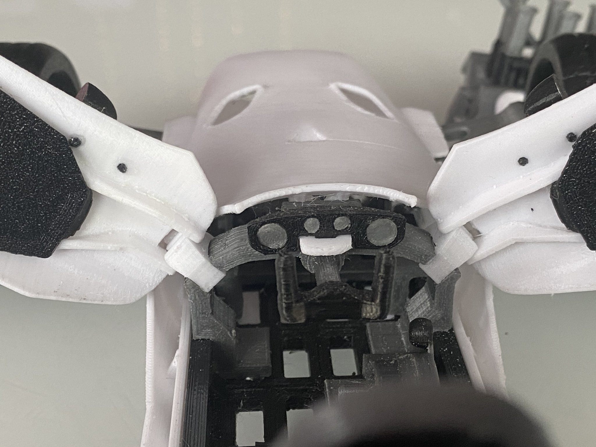 Bảng điều khiển với đồng hồ tốc độ và đồng hồ vòng tua cho mô hình xe đua SCARBO SVF1