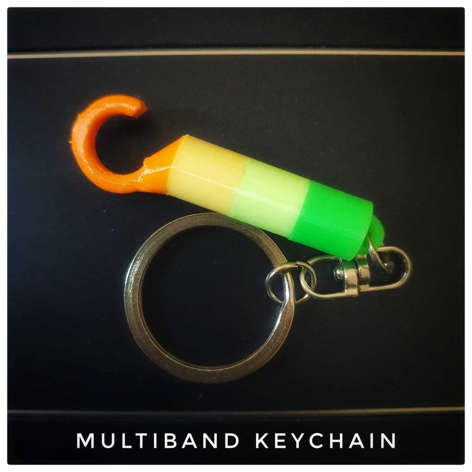 Móc khóa đa băng tần với màu sắc tùy chỉnh và chữ nổi Braille