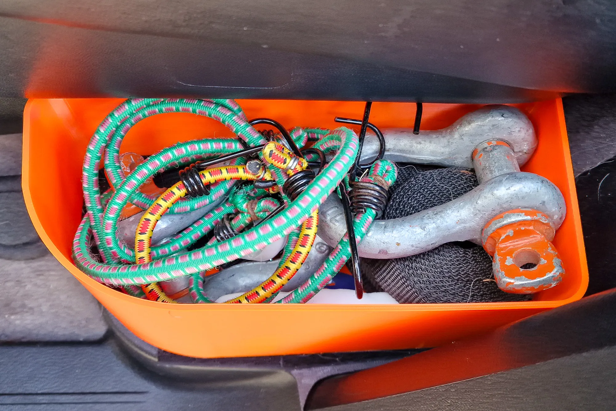 Hộp lưu trữ dây buộc cho Toyota Landcruiser J200