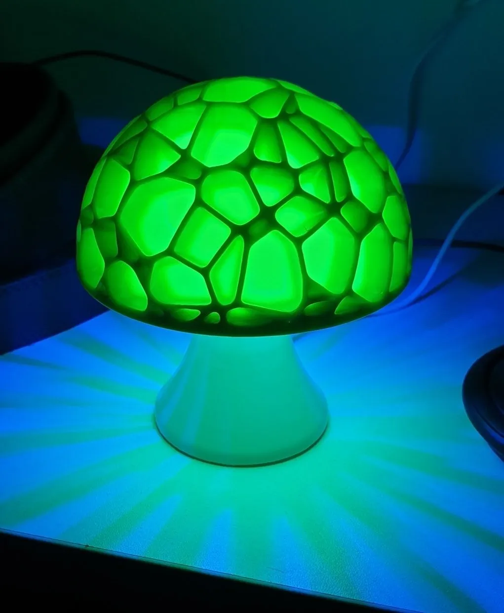 Đèn LED hình nấm trang trí nội thất