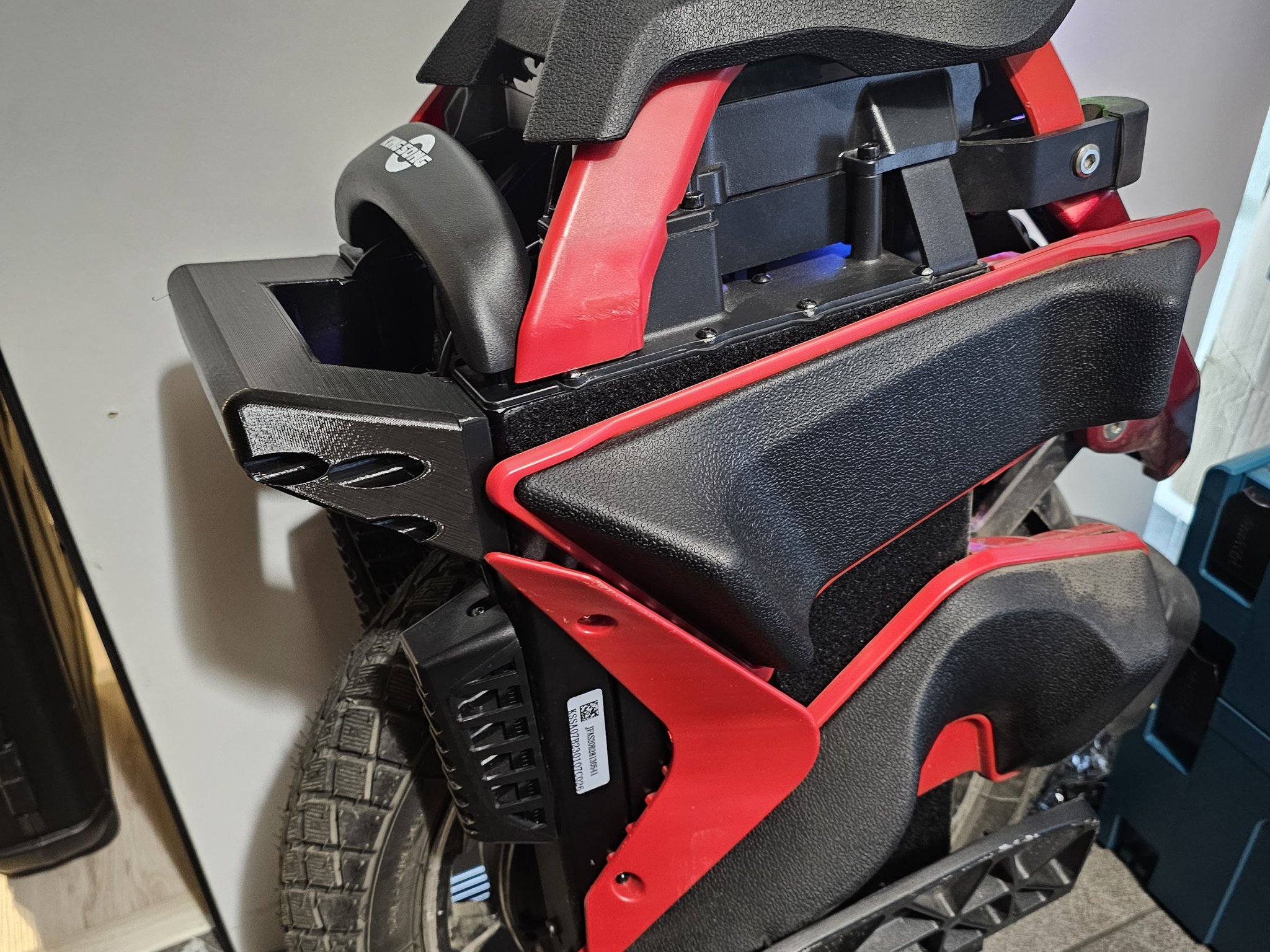 Tay cầm ngắn chắc chắn Kingsong S22