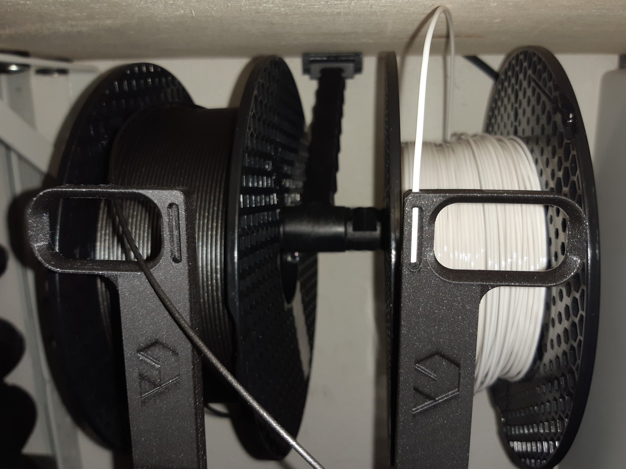 Giá đỡ filament có cố định cho máy in 3D