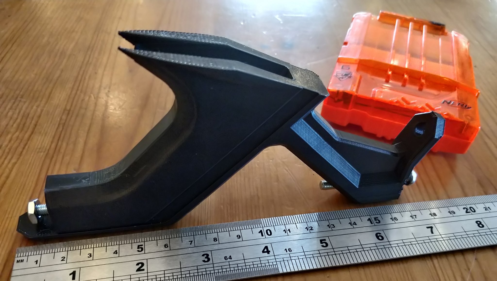 Đệm dự trữ cho CS Caliburn 4 với điểm cố định cải tiến