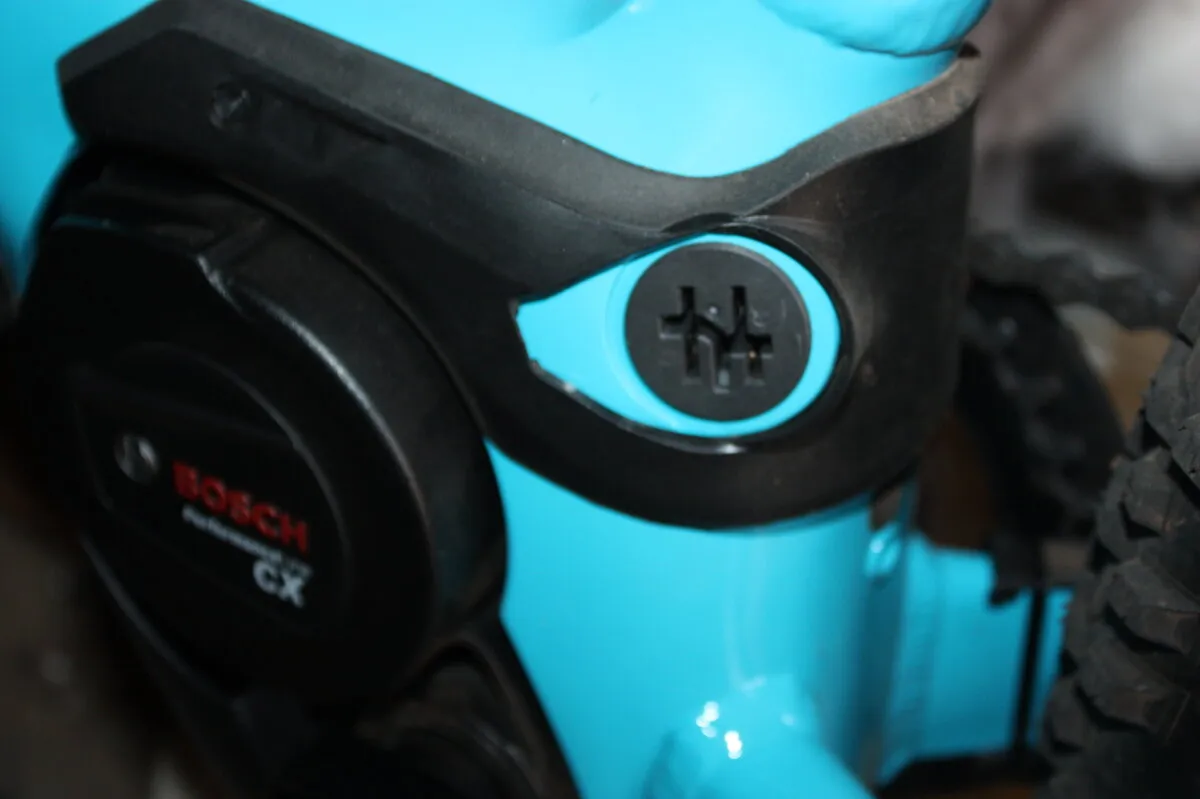 Nắp sạc Bosch CX cho E-Bike