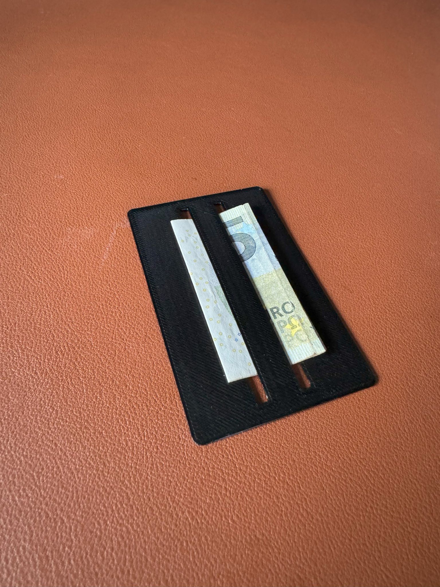 Thẻ tiền mỏng gọn cho ví điện thoại thông minh