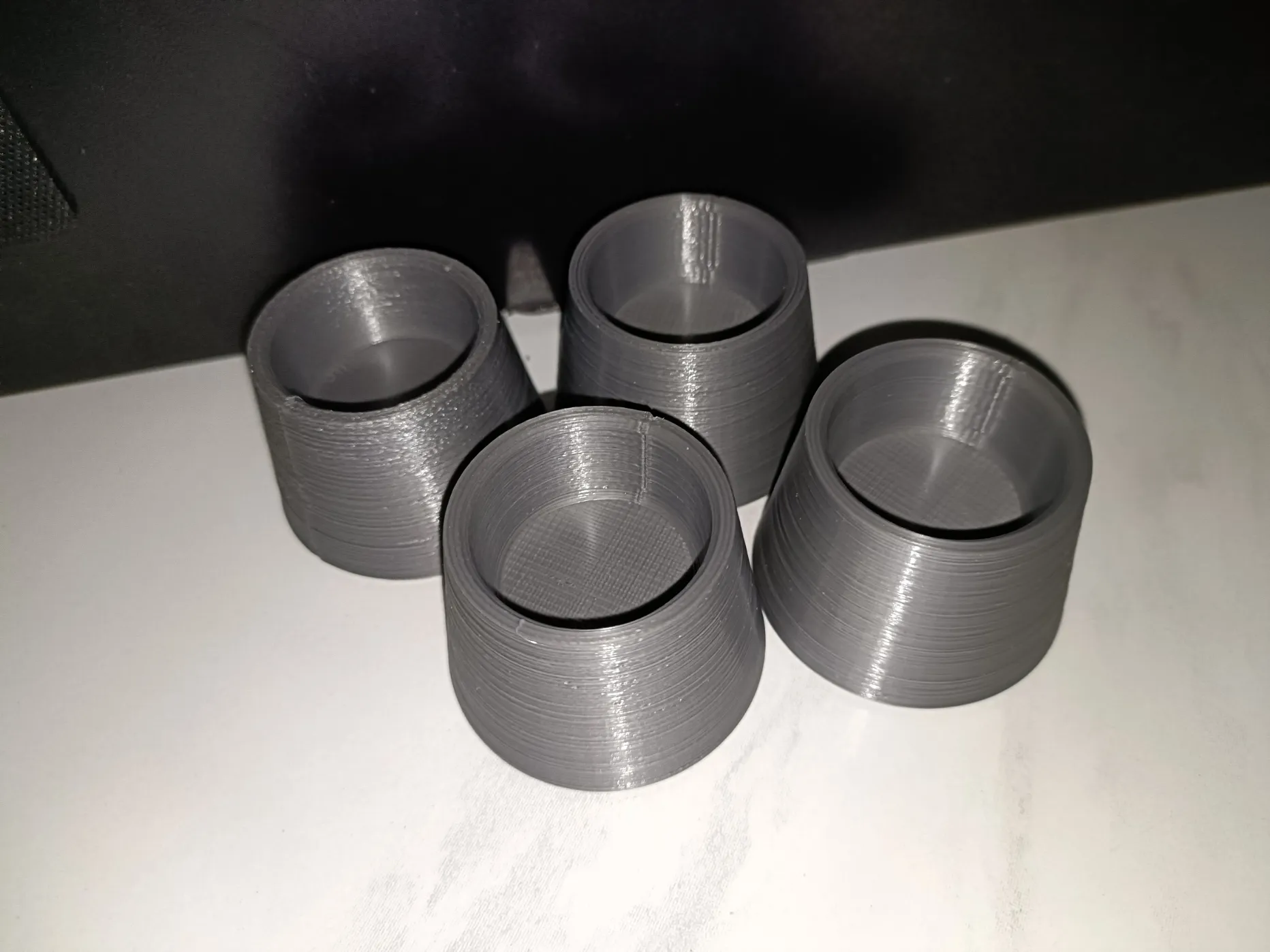 Mở rộng chân cho thùng máy Fractal Design Define R5/S cao 20mm