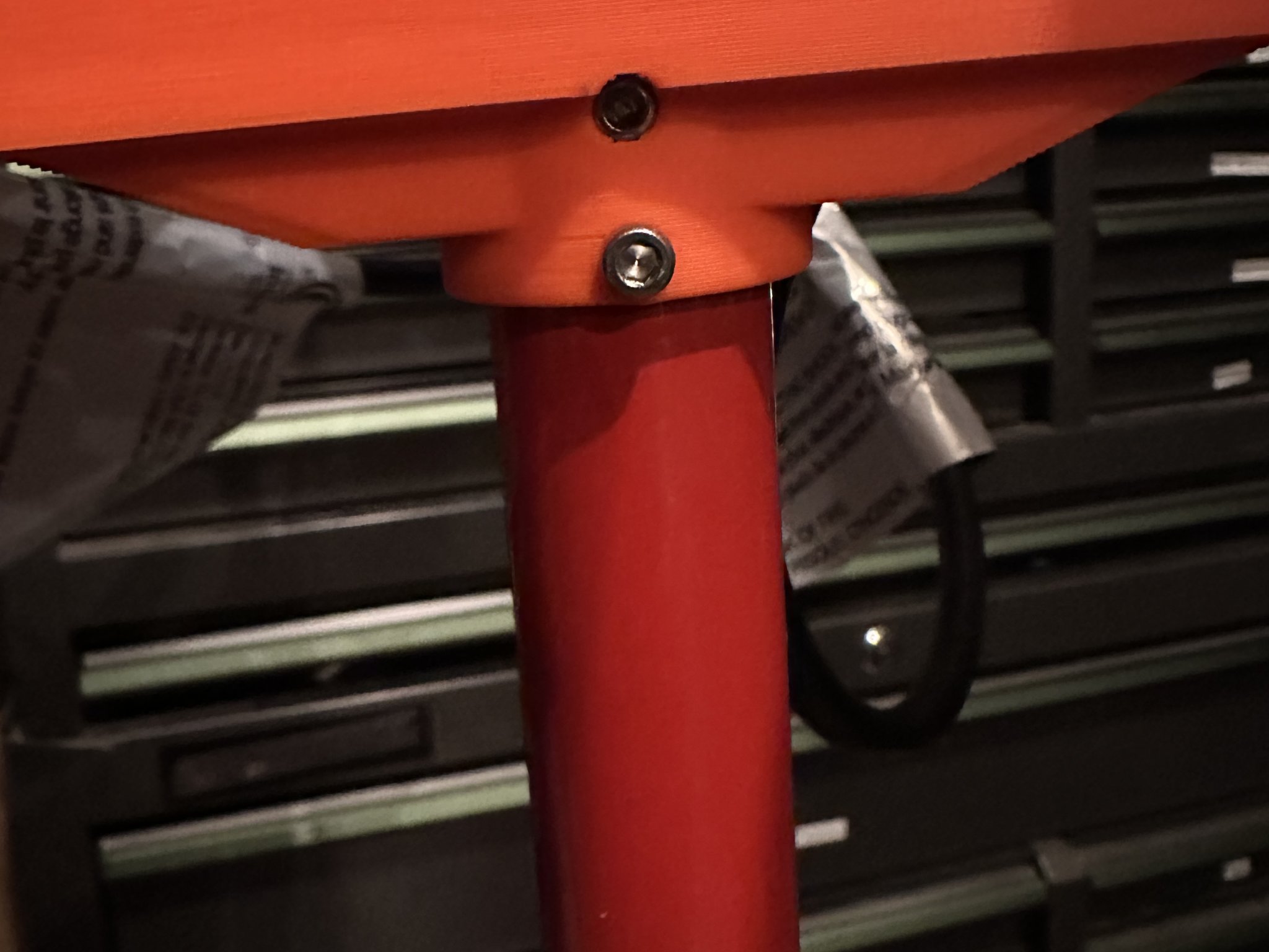 Giá đỡ thay thế cho đèn chân tripod Craftsman