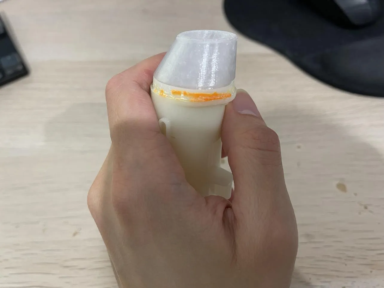 Thay thế đầu ống plunger Cycloneshock với không gian chết giảm