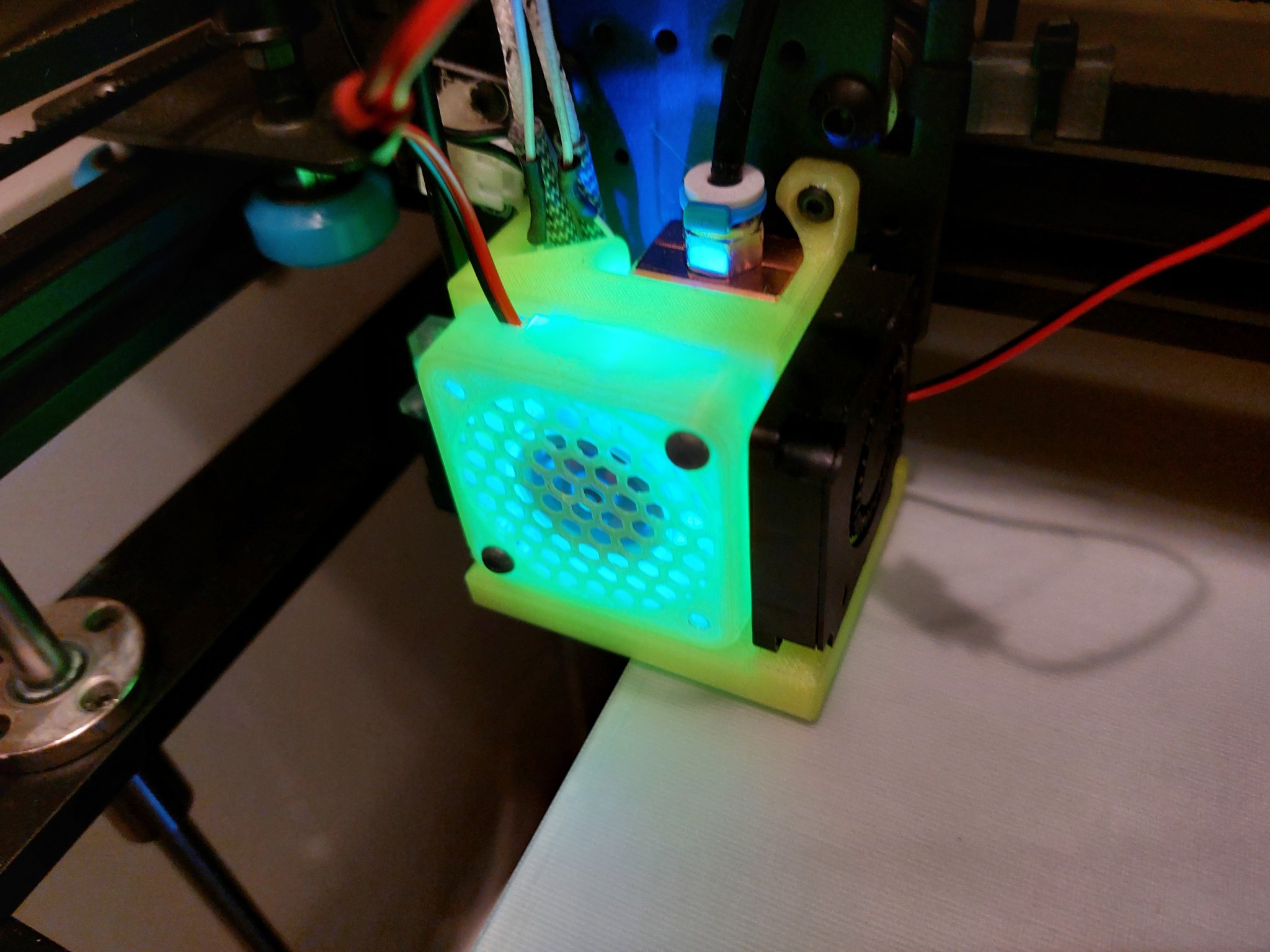 Thay thế vỏ hotend Tronxy X5SA với hệ thống quạt mô-đun