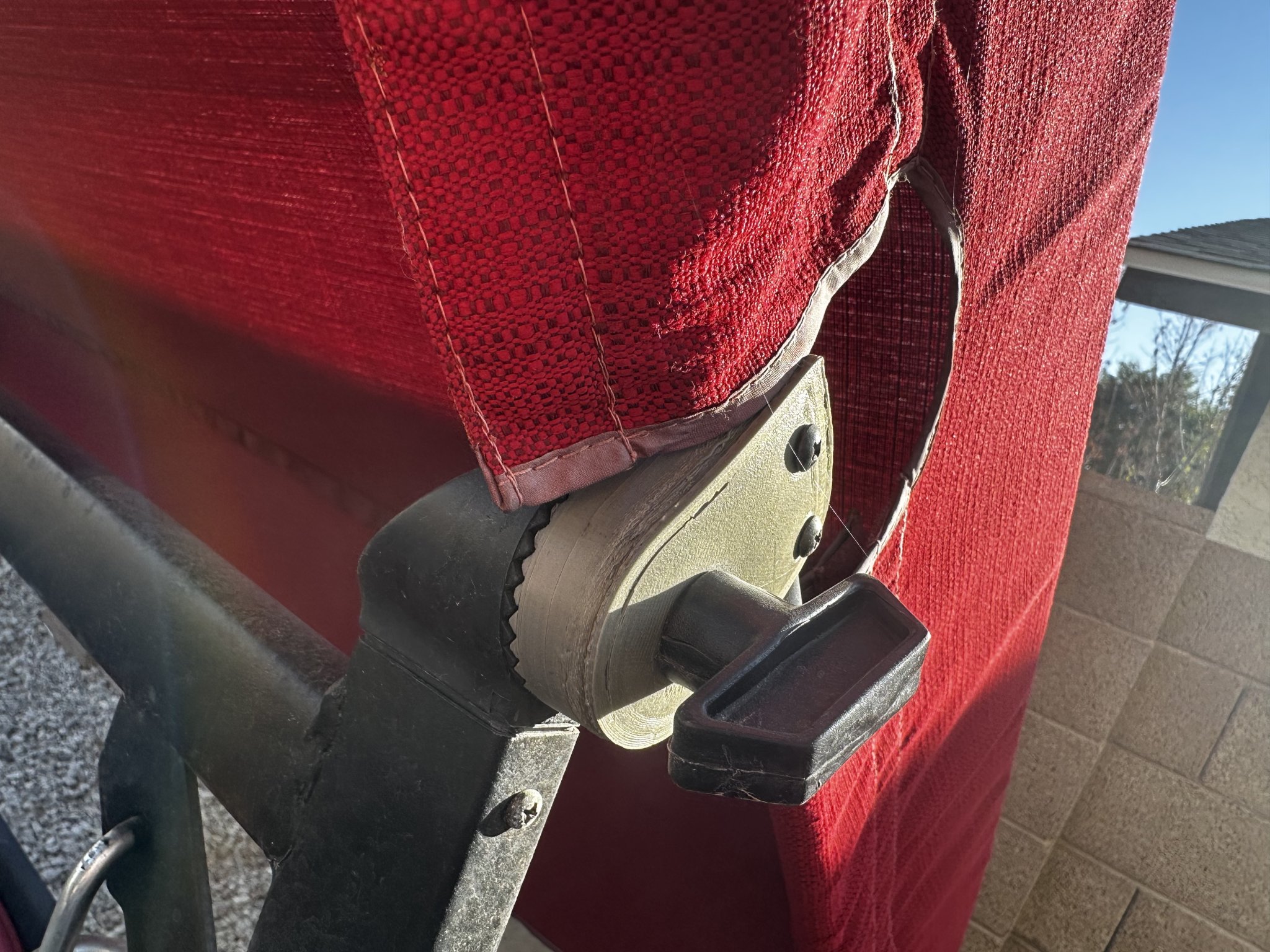 Phần kẹp thay thế có 2 lỗ cho khung mái che trên ghế xích đu B...