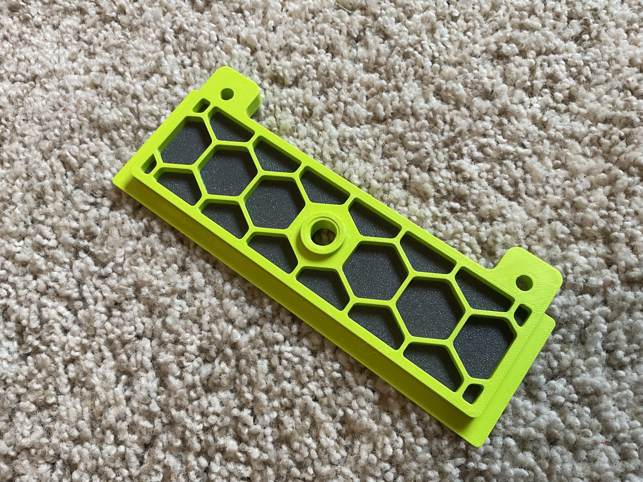 Chi tiết màu sắc cho nắp ống xả Voron