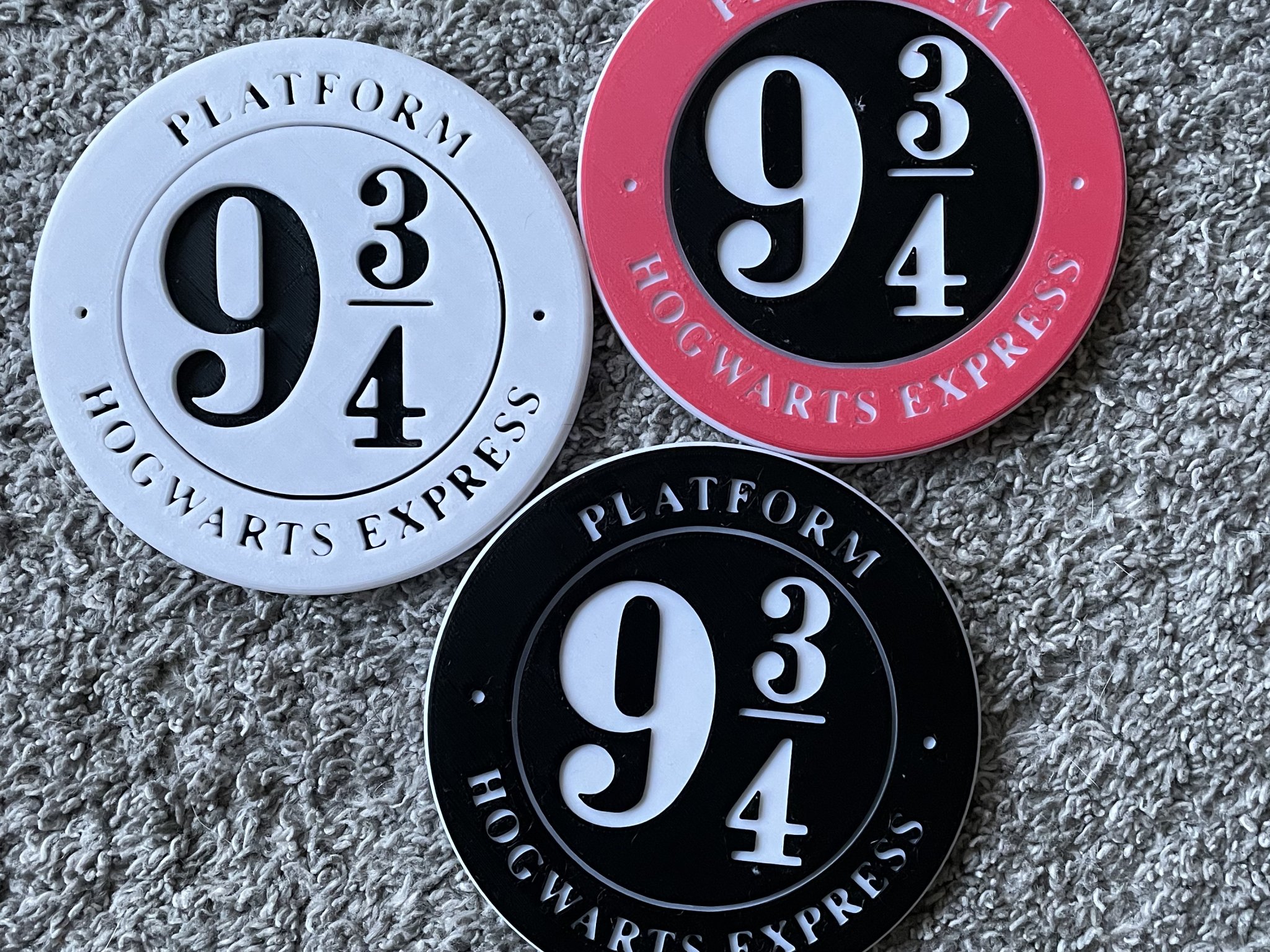 Giá đỡ ly Hogwarts express nền tảng 9-3/4