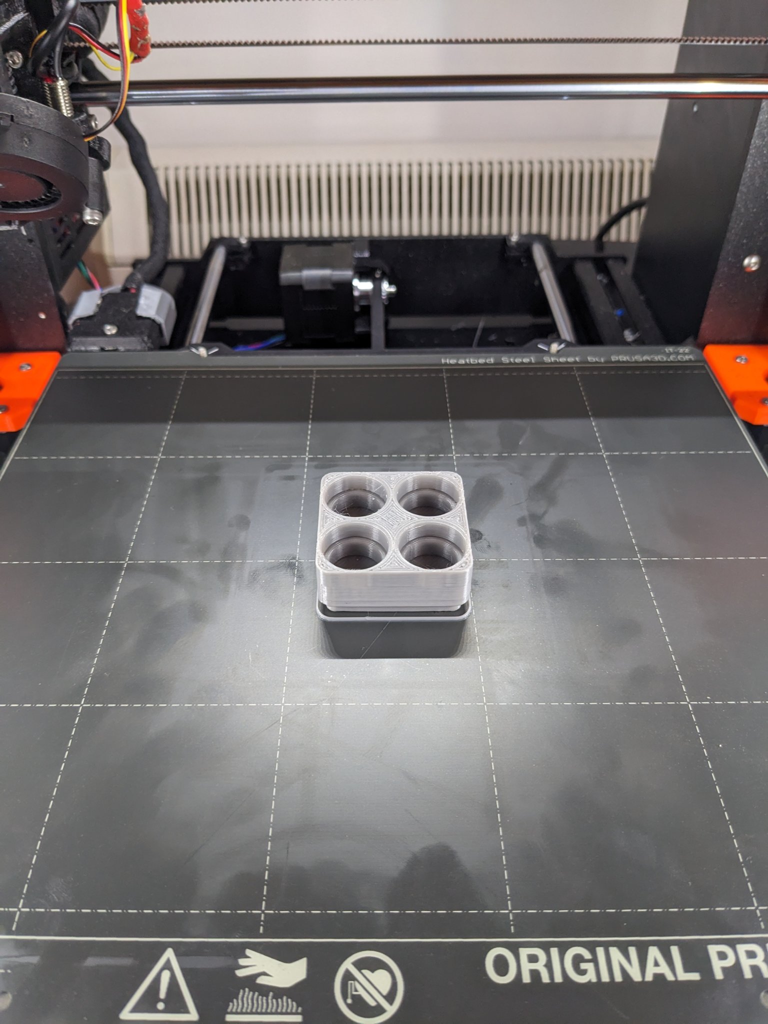 Giá đỡ bút cho bảng trắng Gridfinity