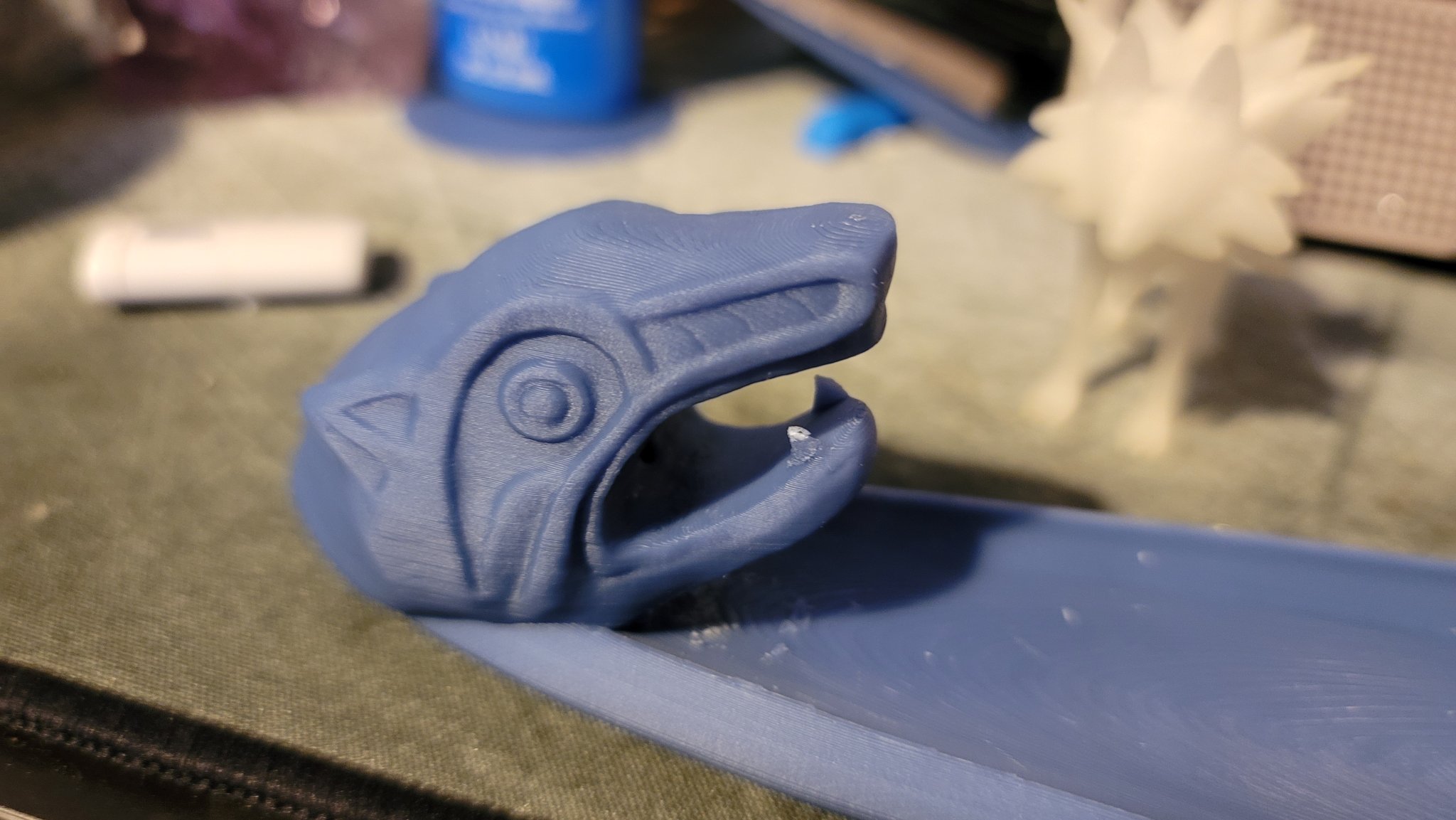 Lò đốt hương hình Wolverine đơn giản