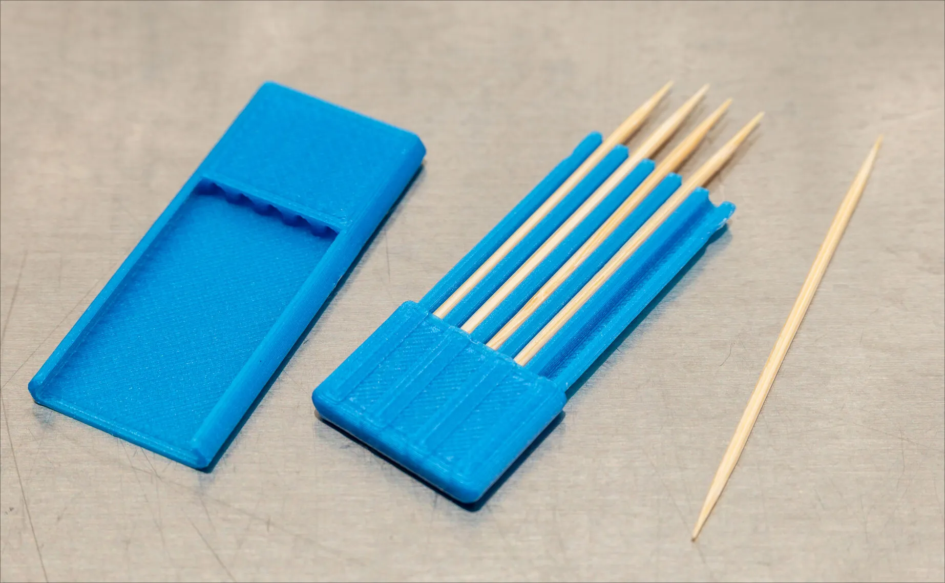 Hộp đựng tăm x5 cho gia đình