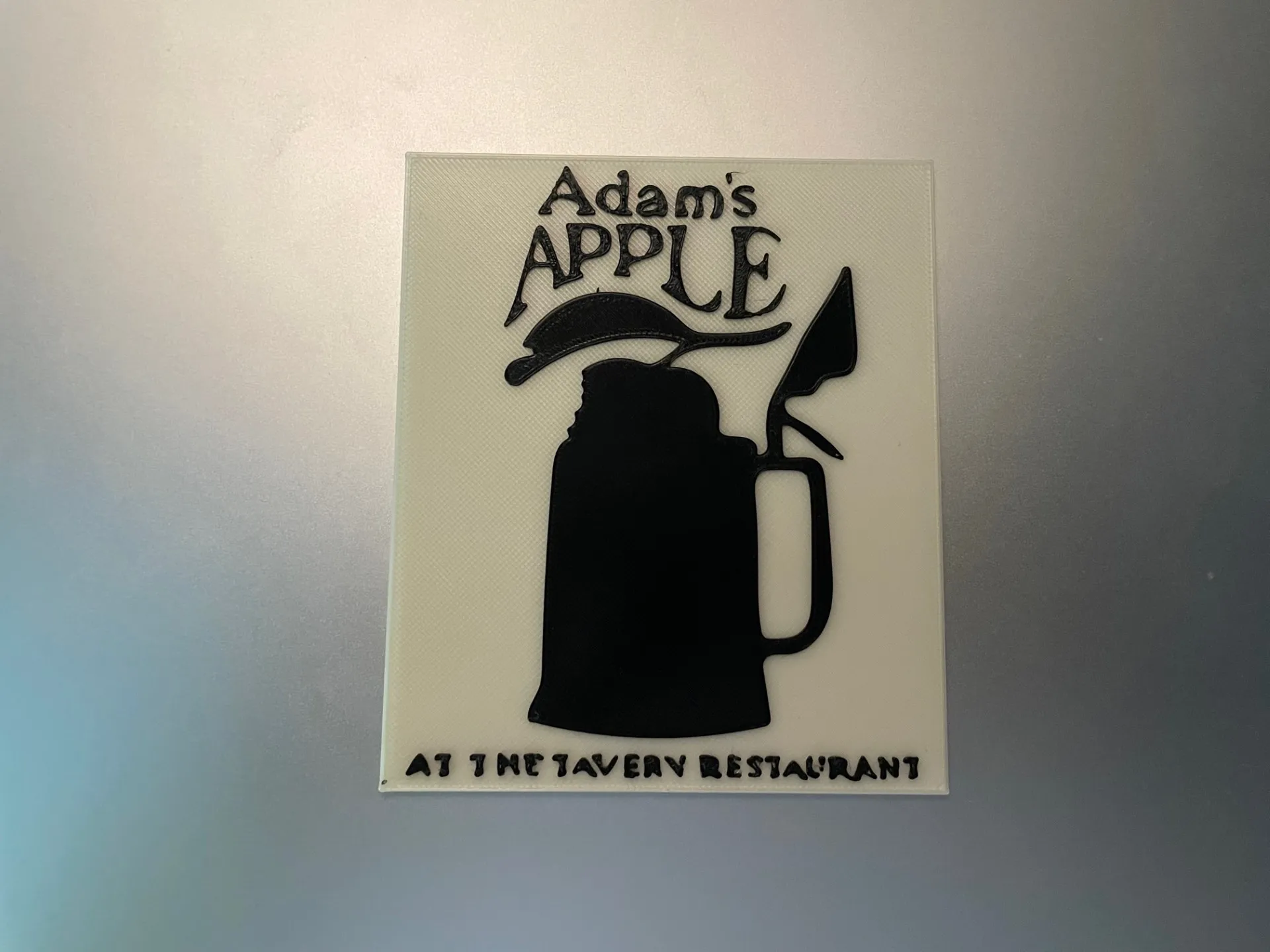 Biểu tượng Adam's Apple tại State College, PA