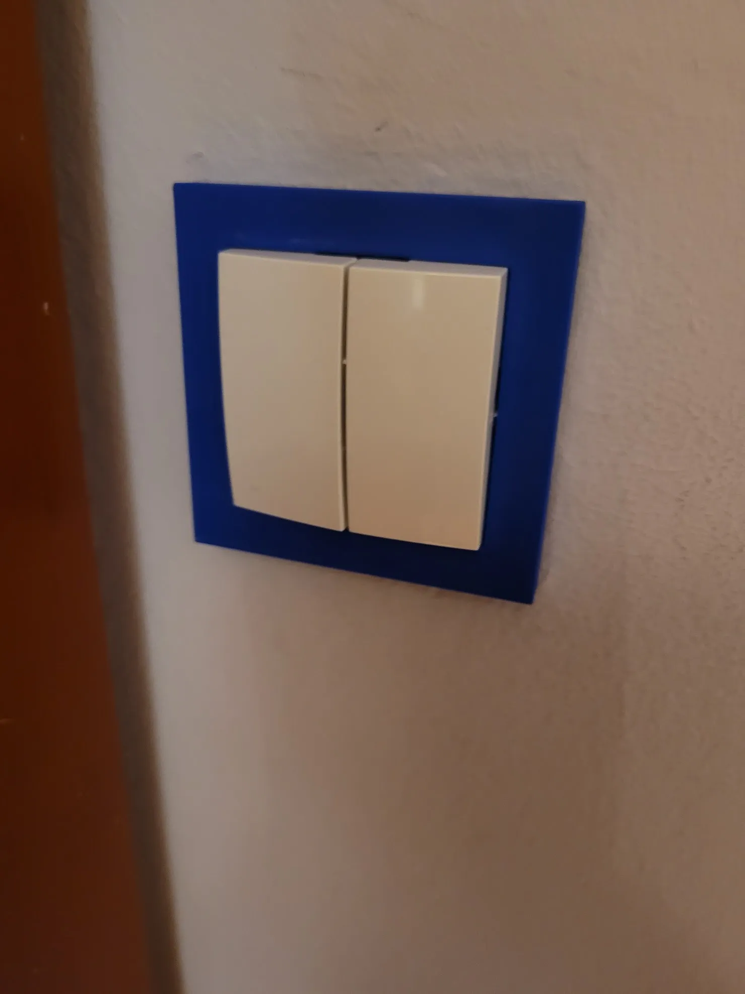 Khung cho bộ công tắc và ổ cắm Simon 54