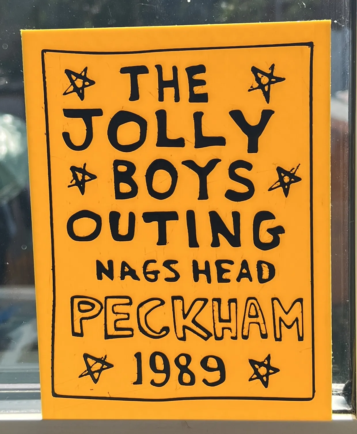 Áo poster cuộc đi chơi của những chàng trai vui vẻ