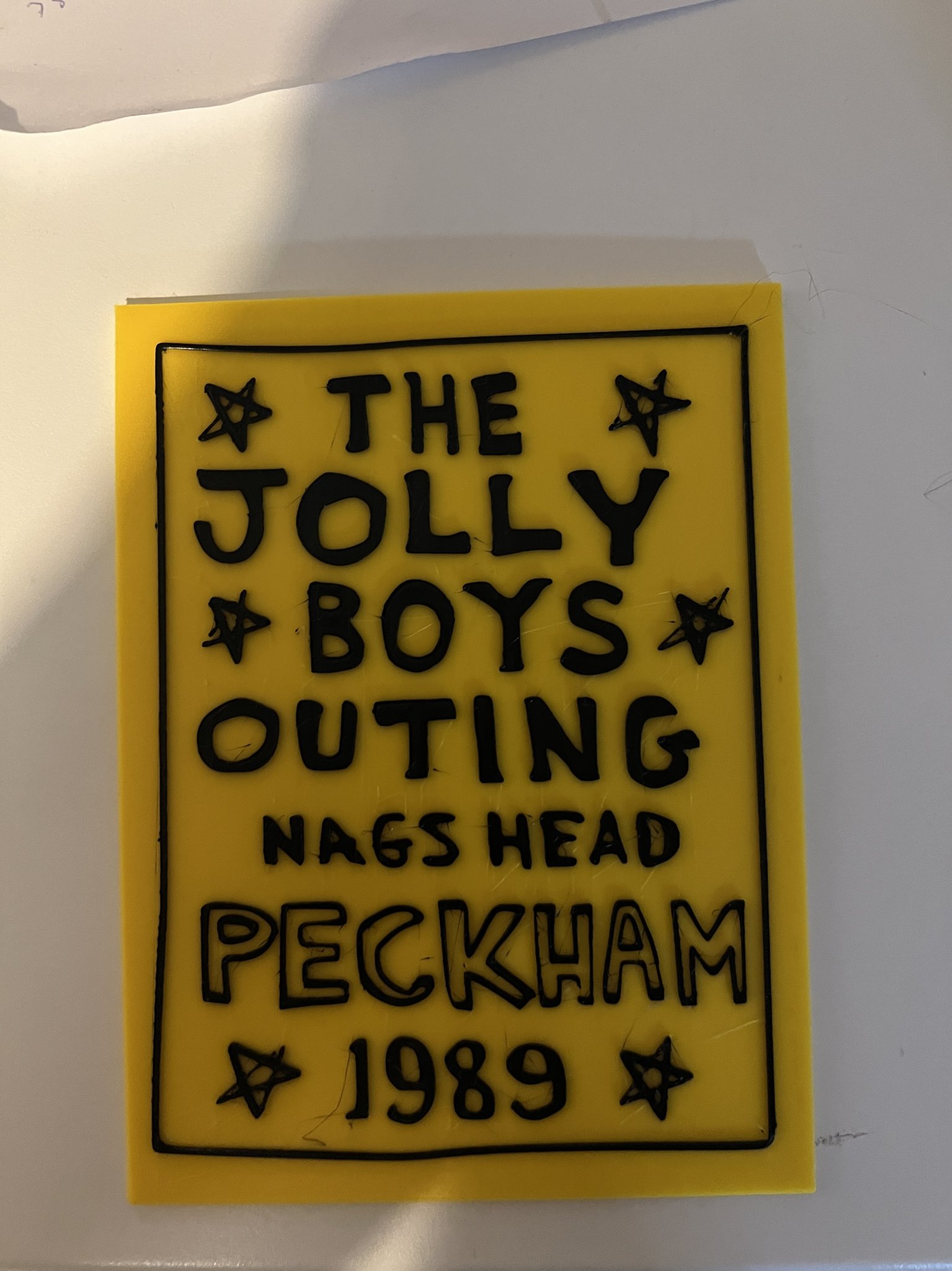 Áo poster cuộc đi chơi của những chàng trai vui vẻ