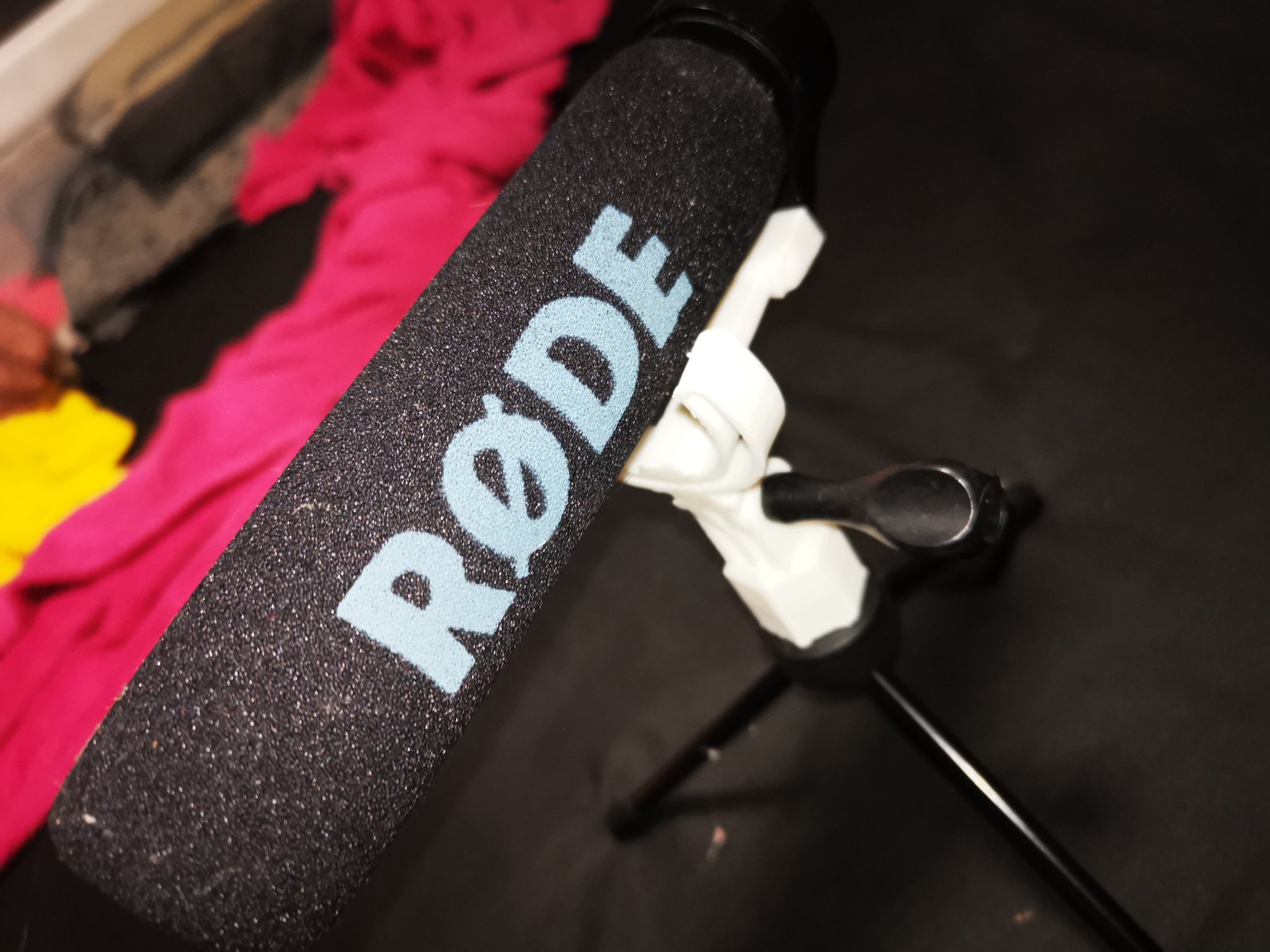 Giá đỡ chống sốc Rode Video Mic Go cho Gopro