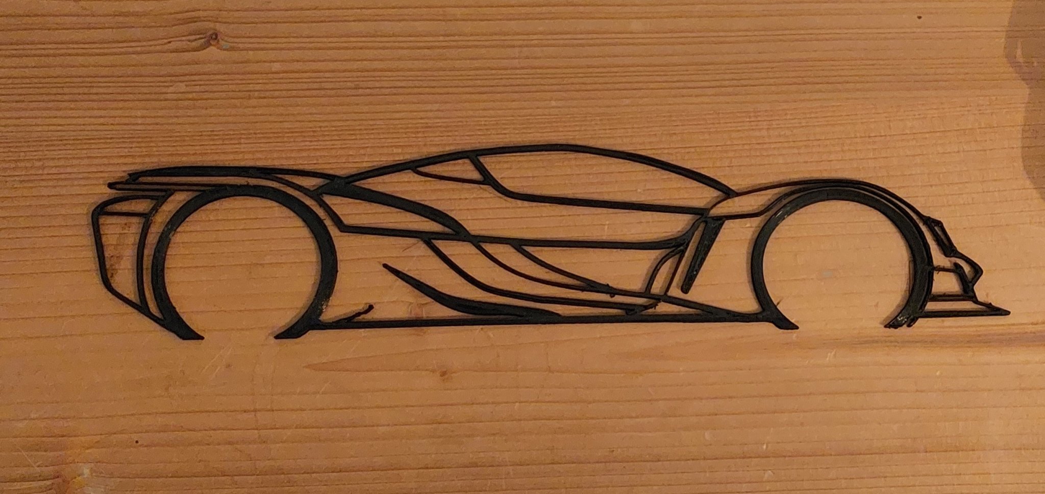 Silhouette của Porsche Mission X - Siêu xe điện tương lai