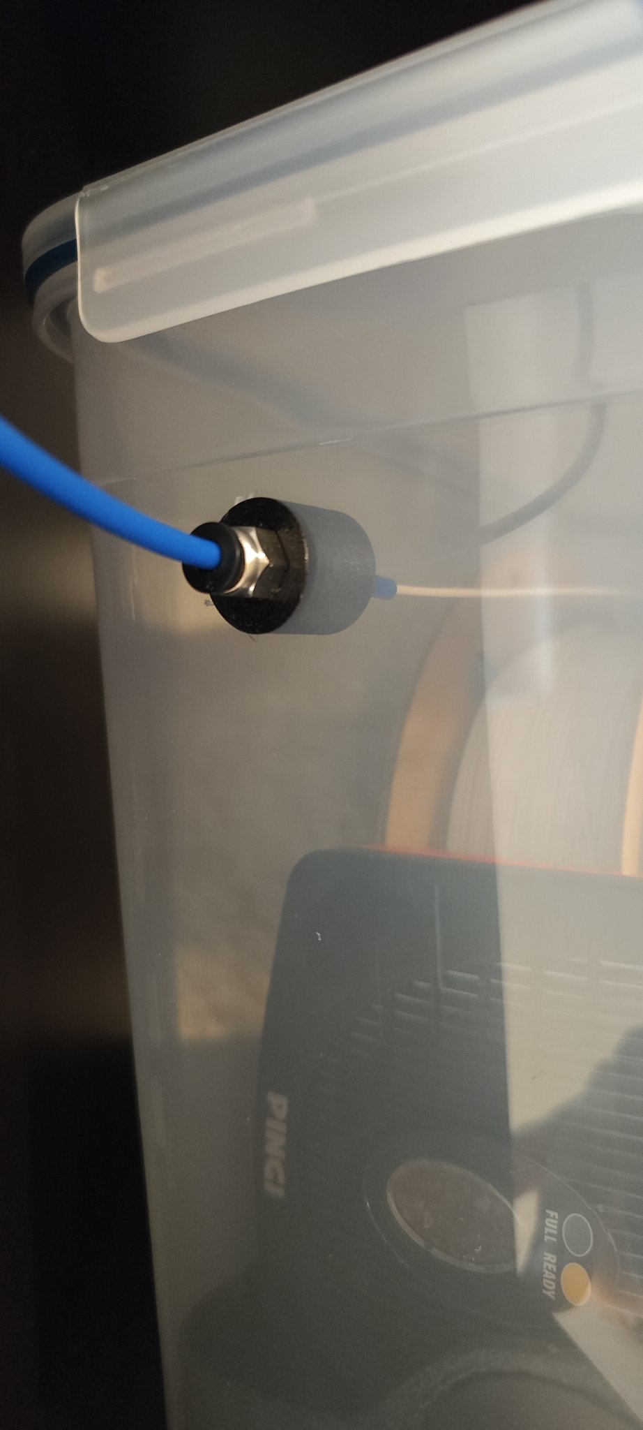 Kết nối tường hộp với đầu nối M10 PTFE