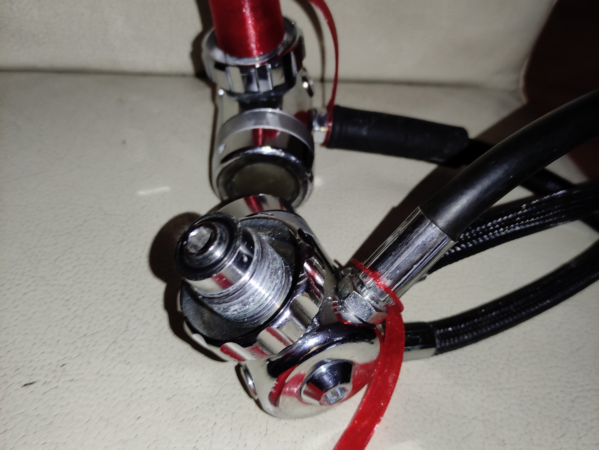 Nắp che bụi cho bộ điều chỉnh khí lặn DIN