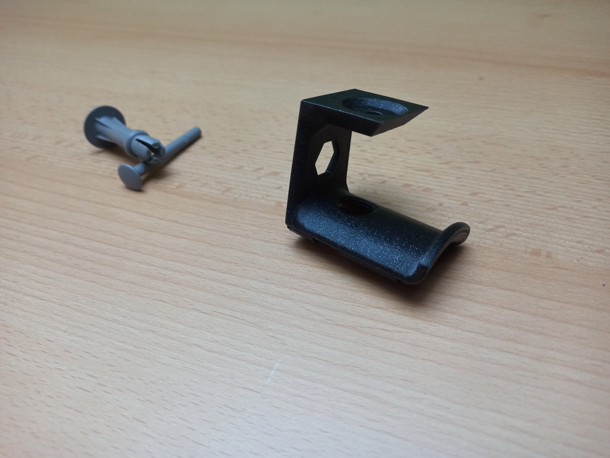 Giá đỡ tai nghe đơn giản để gắn dưới bàn làm việc