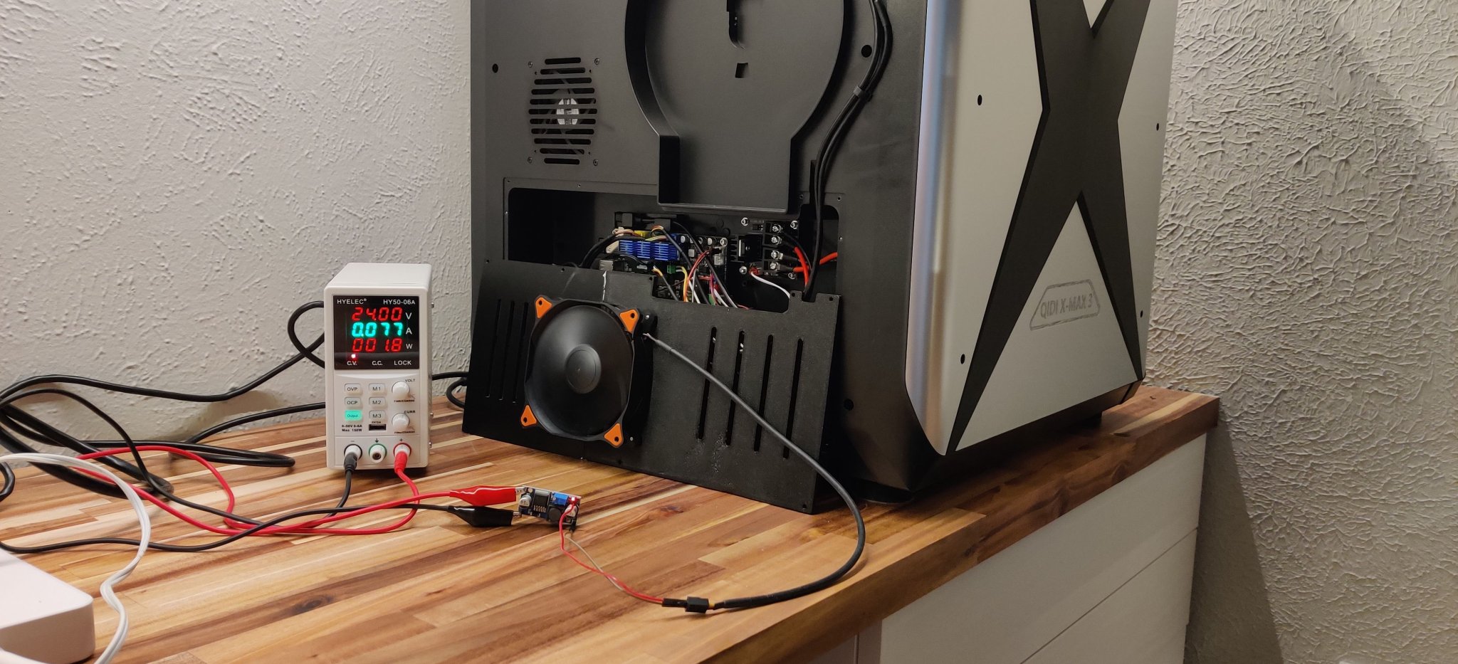 Nắp lưng quạt 120mm cho bo mạch Qidi Xmax3