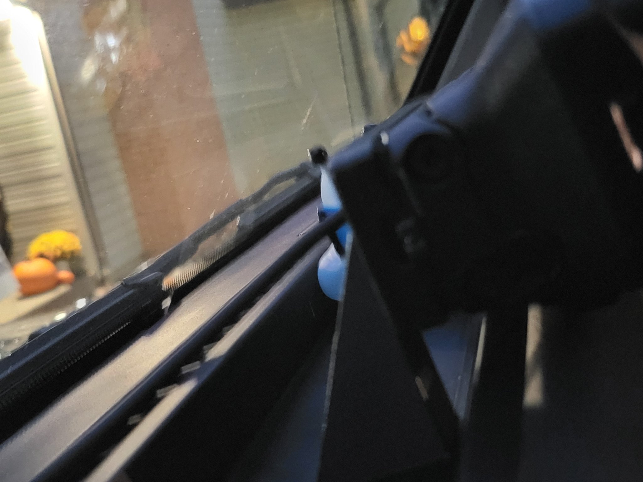 Giá đỡ đầu Yaesu FTM-500 cho Jeep JL hoặc Gladiator