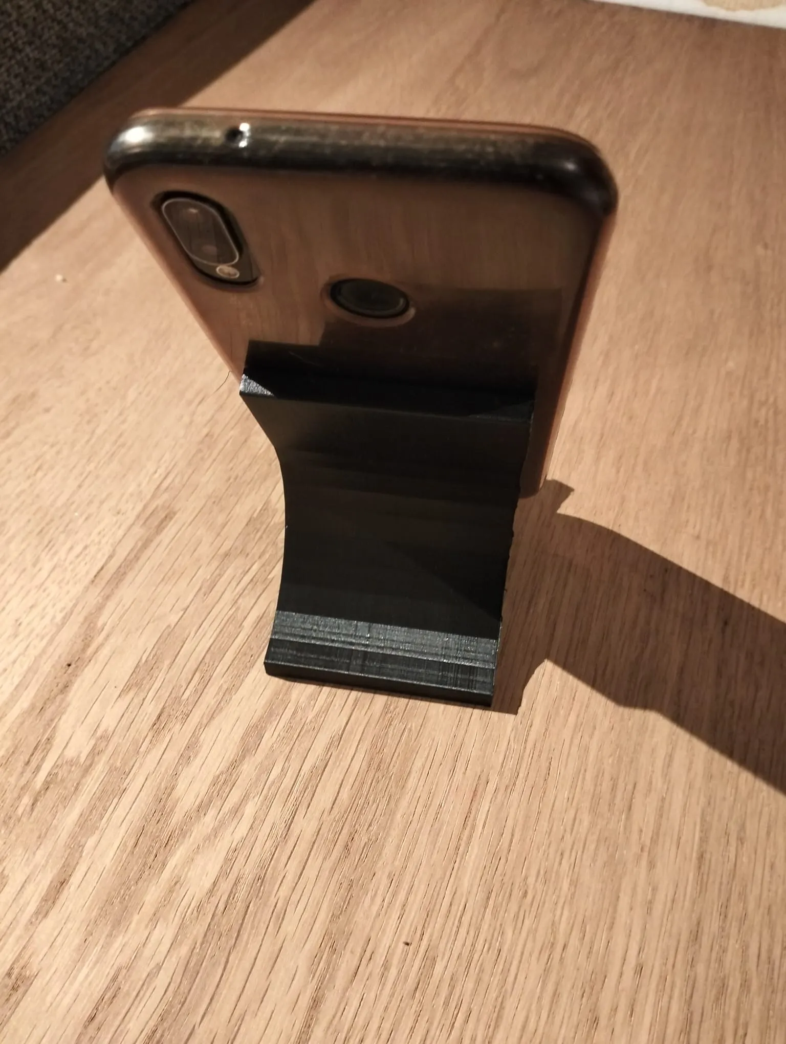 Giá đỡ điện thoại cho ghế DI3D thiết kế 3D