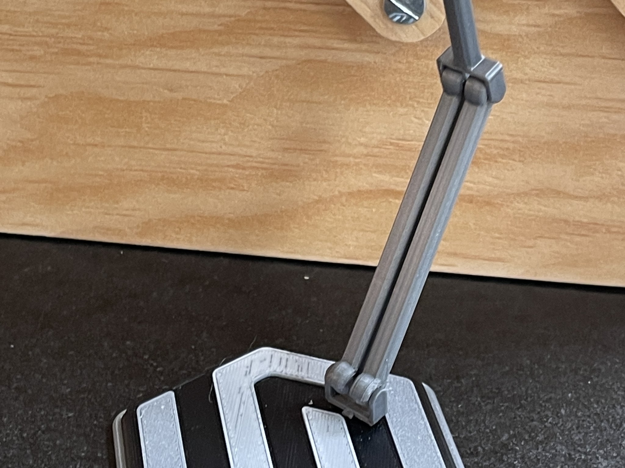 Giá đỡ mô hình 30 phút cho GULPLA 1/144