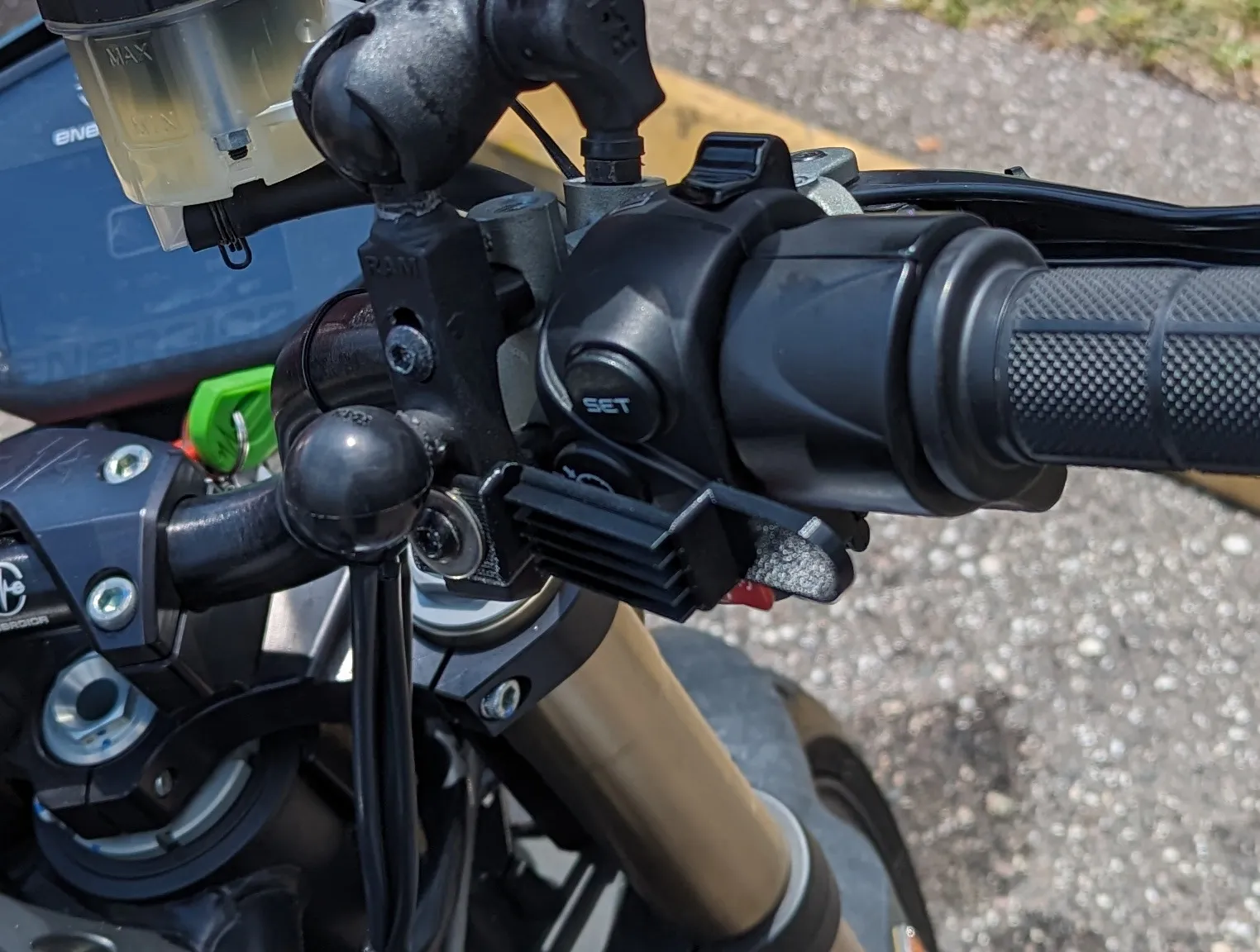 Mở rộng nút điều khiển hành trình cho Energica