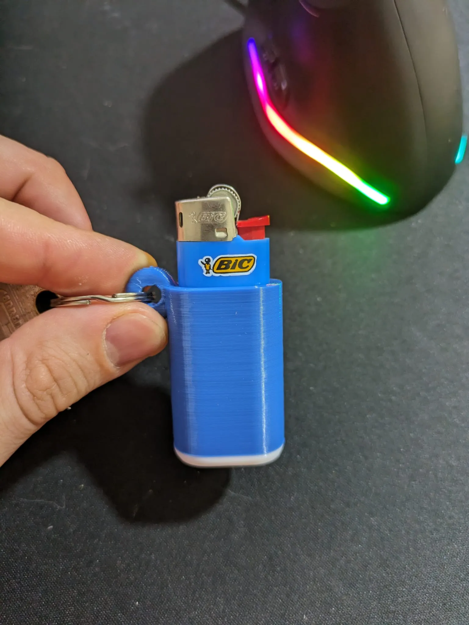 Đèn bật lửa móc chìa khóa tiện lợi luôn bên bạn