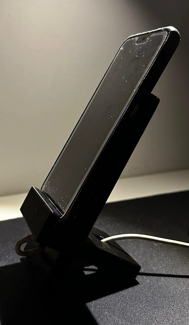 Giá đỡ điện thoại thông minh thiết kế hiện đại và tối g...