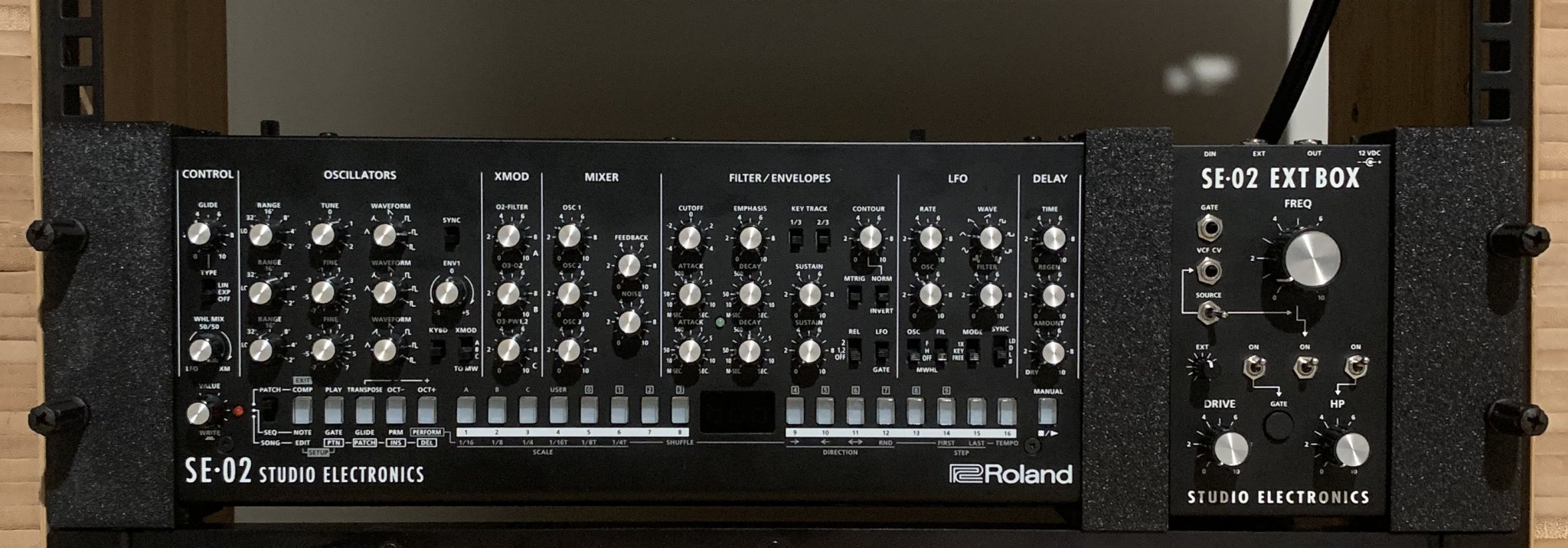 Bộ chuyển đổi gắn rack cho SE-02 và EXT BOX