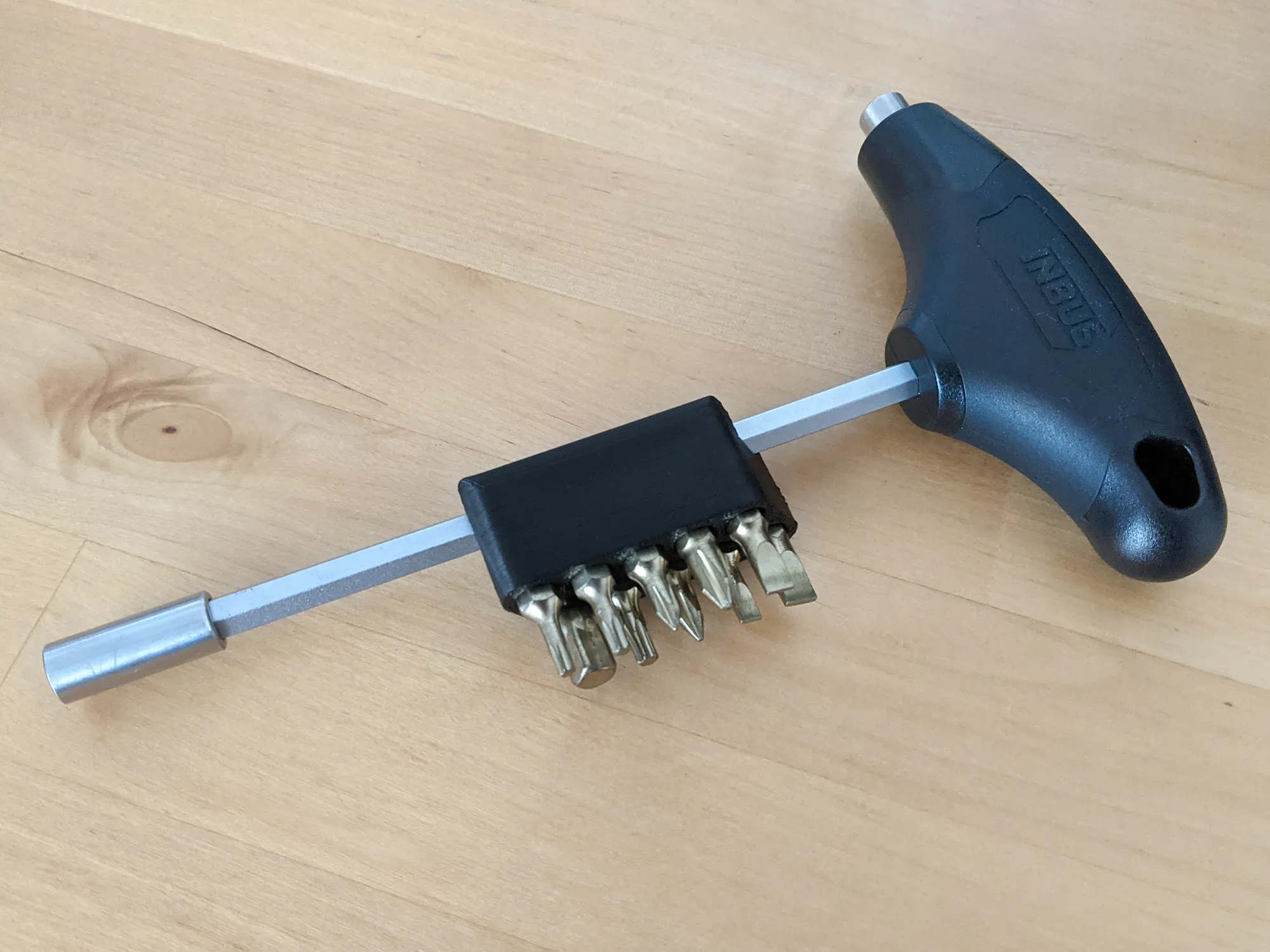 Giá đỡ bit hex kẹp cho dụng cụ có trục dài 1/4