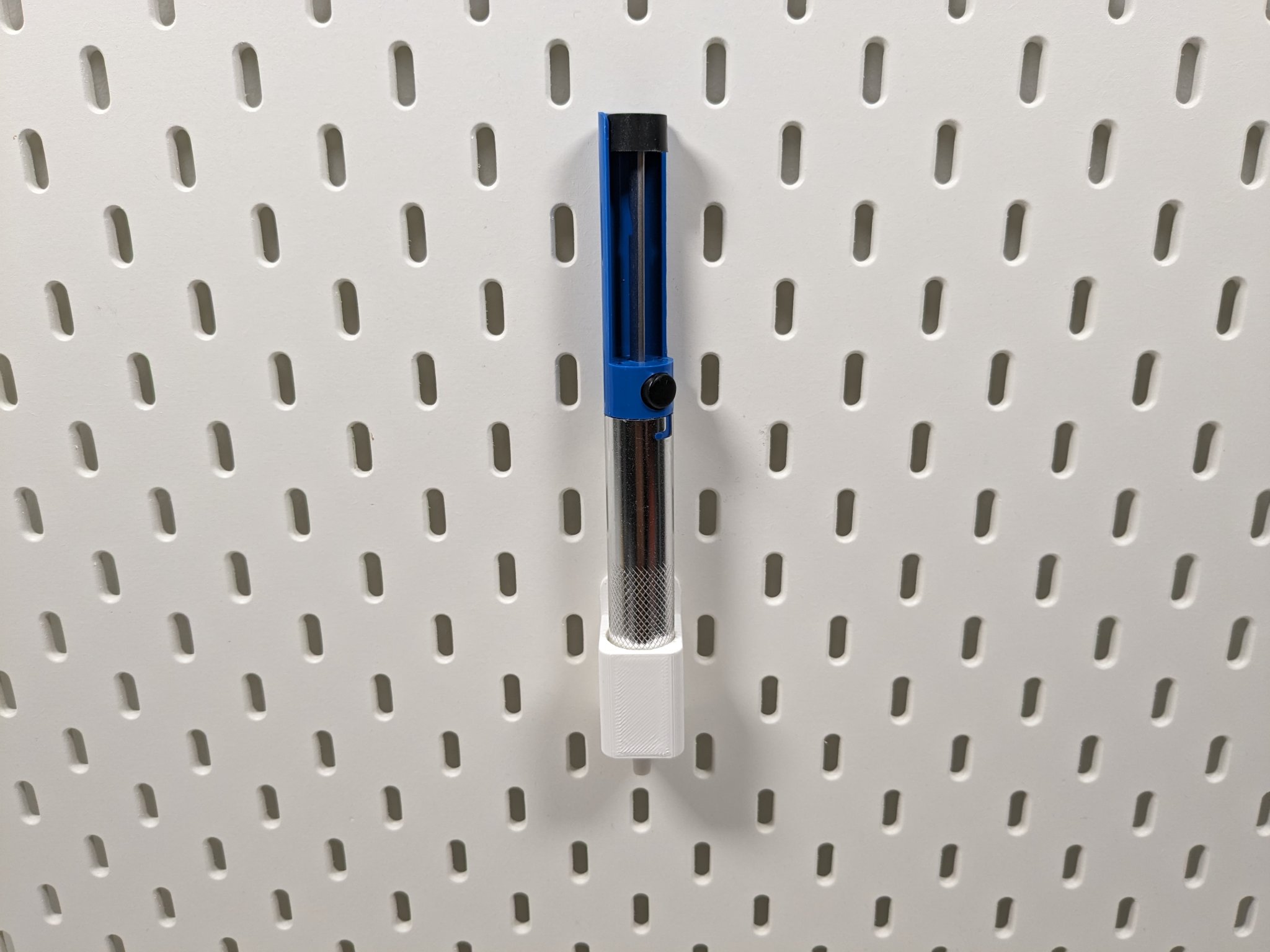 Giá đỡ bơm hút chân không gắn vít cho bảng Ikea Skadis