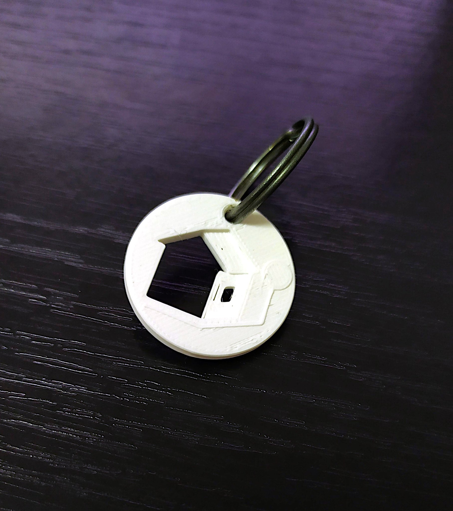 Móc khóa đơn giản hình ngôi nhà 3D