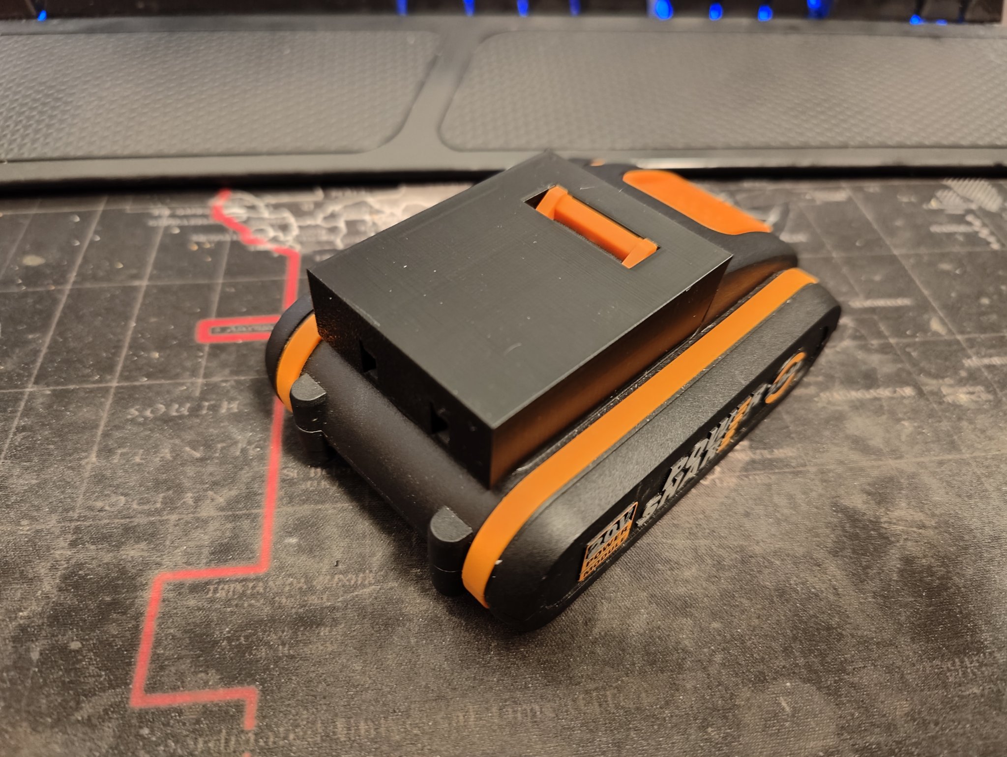 Kết nối pin Worx Power Share cho dự án của bạn