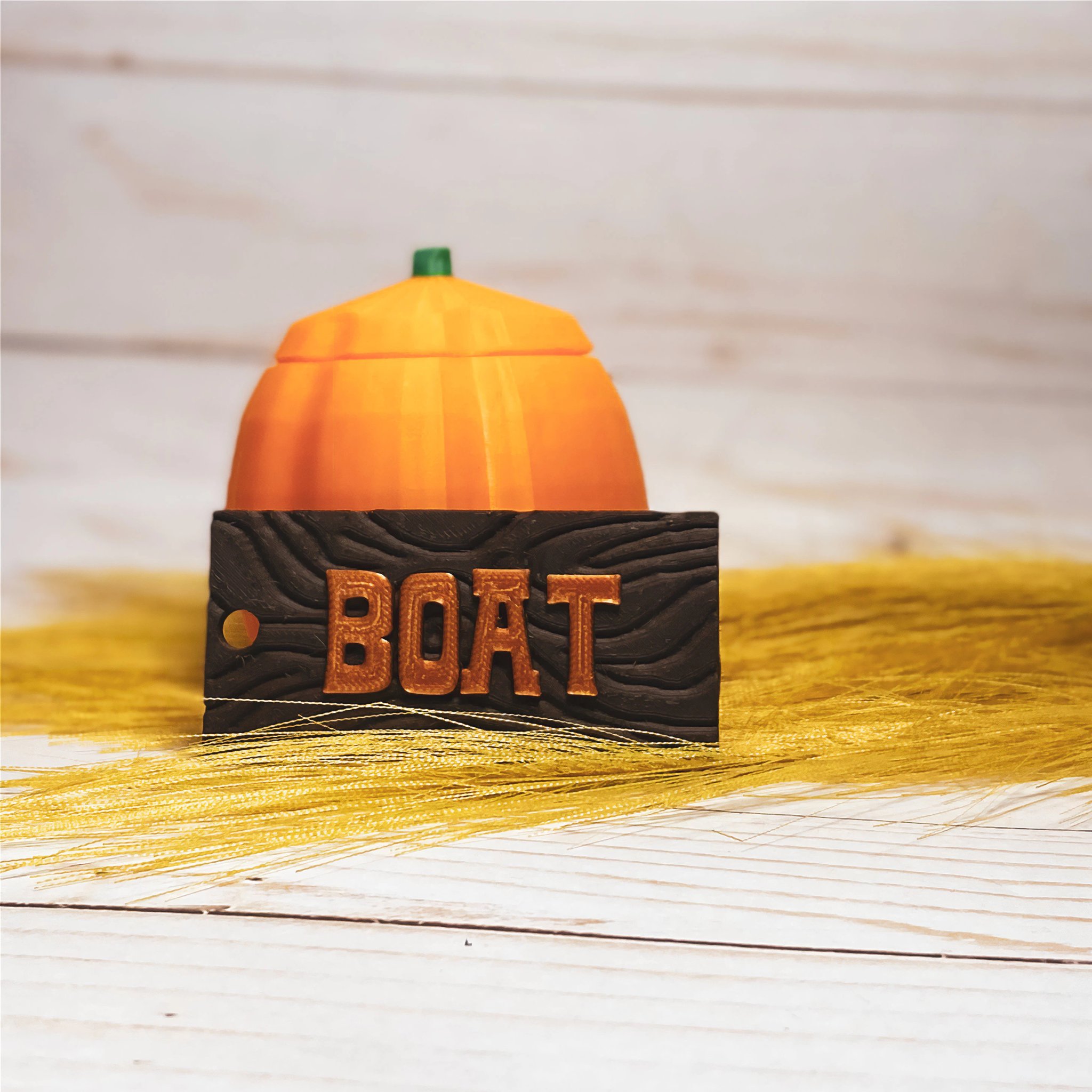 Nhãn khóa gỗ cổ điển với thiết kế thô mộc