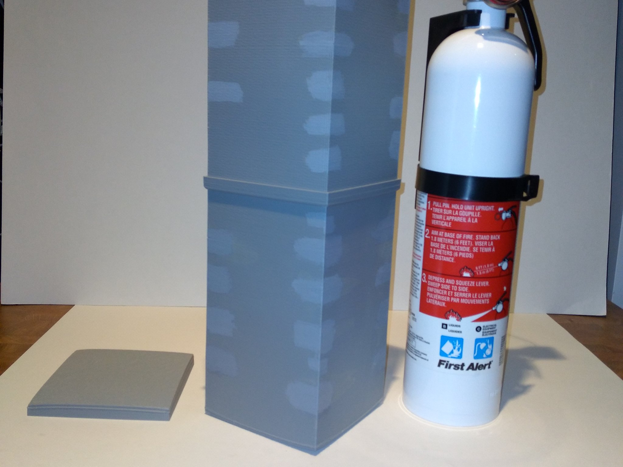 Hộp đựng bình chữa cháy cho thuyền