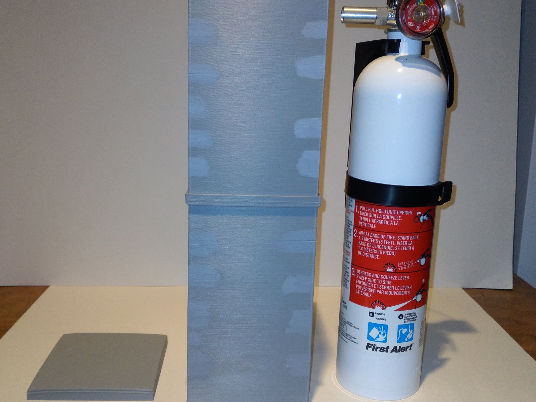 Hộp đựng bình chữa cháy cho thuyền