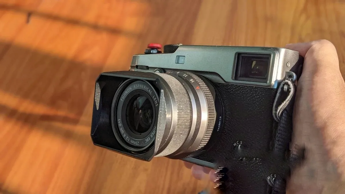 Mũ lens phong cách LEICA cho fujifilm XF23 XF35 f2