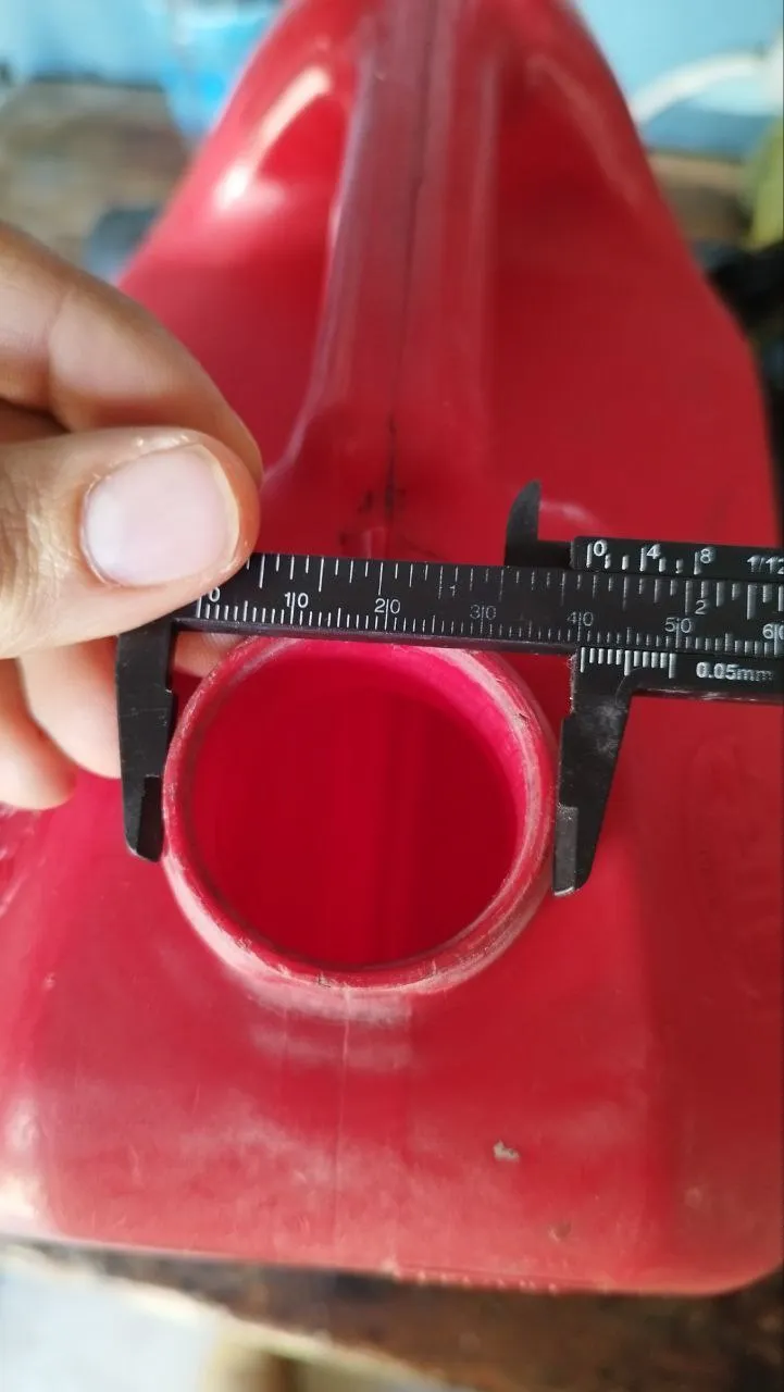 Nắp thay thế cho bình xăng Blitz Gas Can MODEL#50805