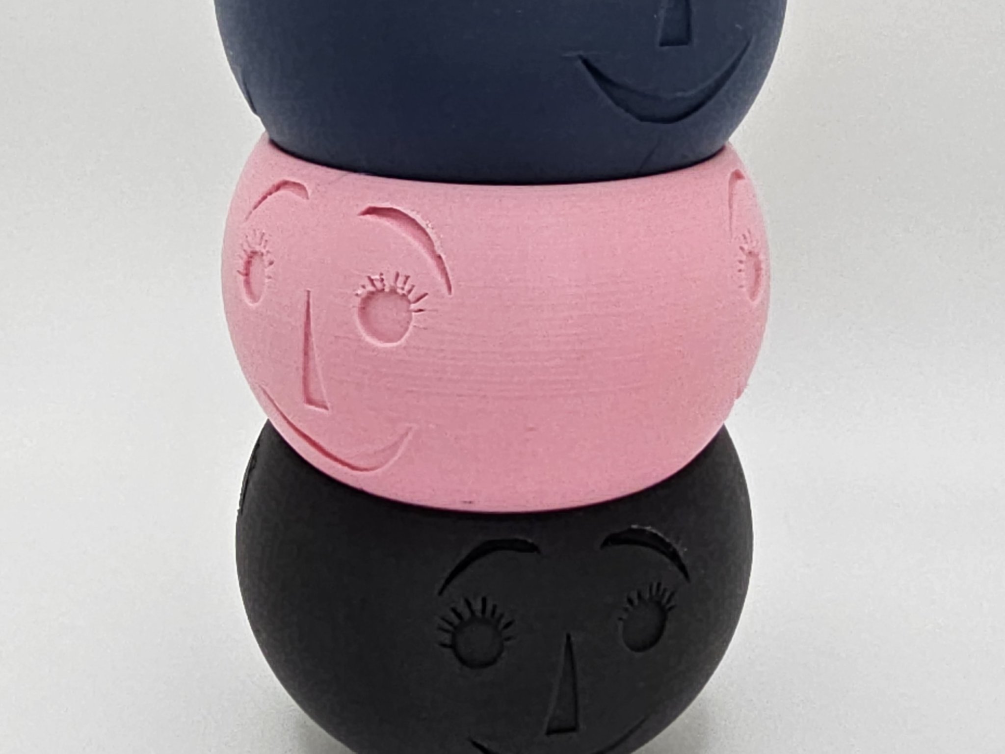 Cốc ươm hạt có tính cách vui nhộn