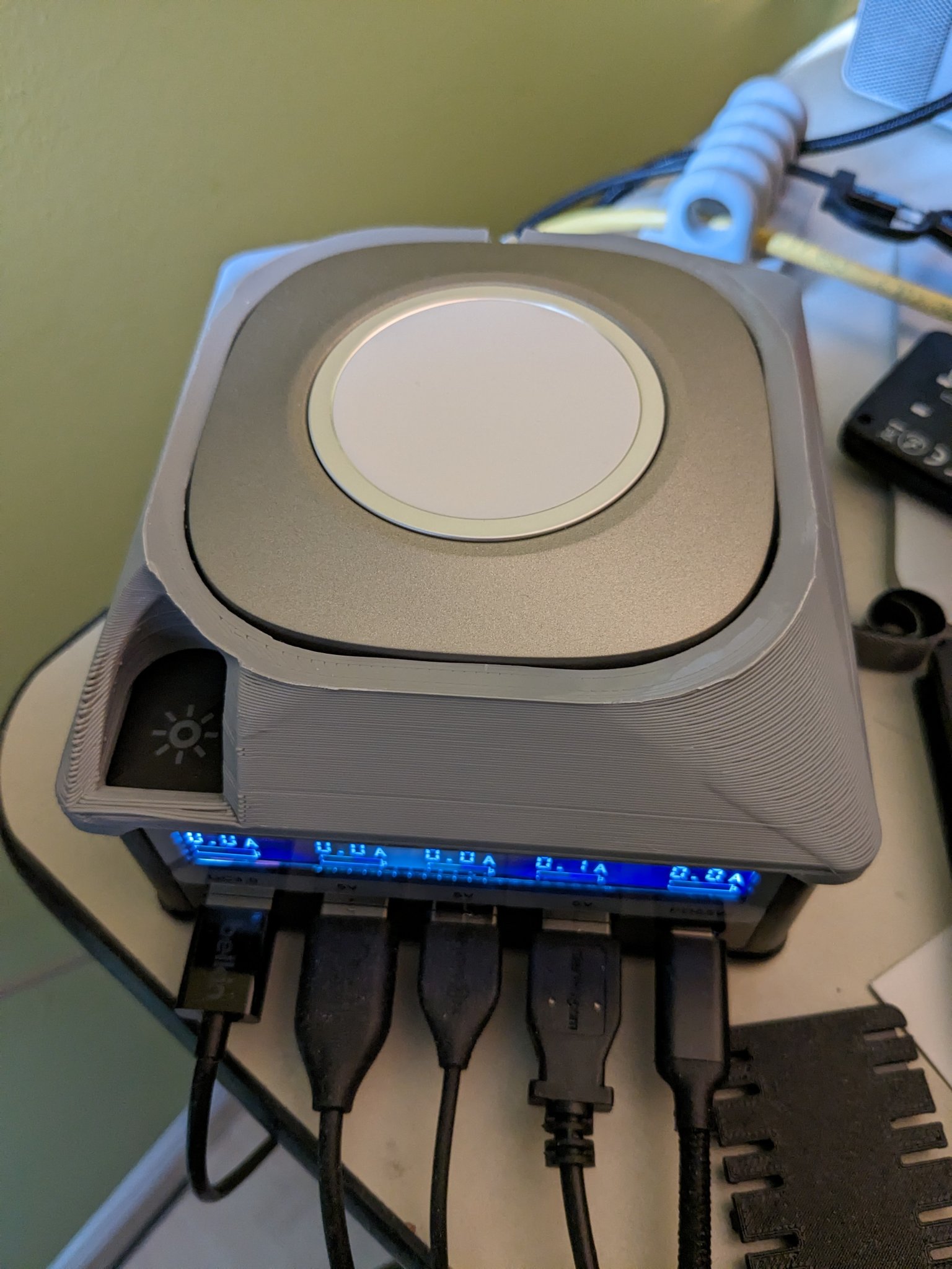 Bộ chuyển đổi Nomad PinePower MagSafe cho máy tính để bàn